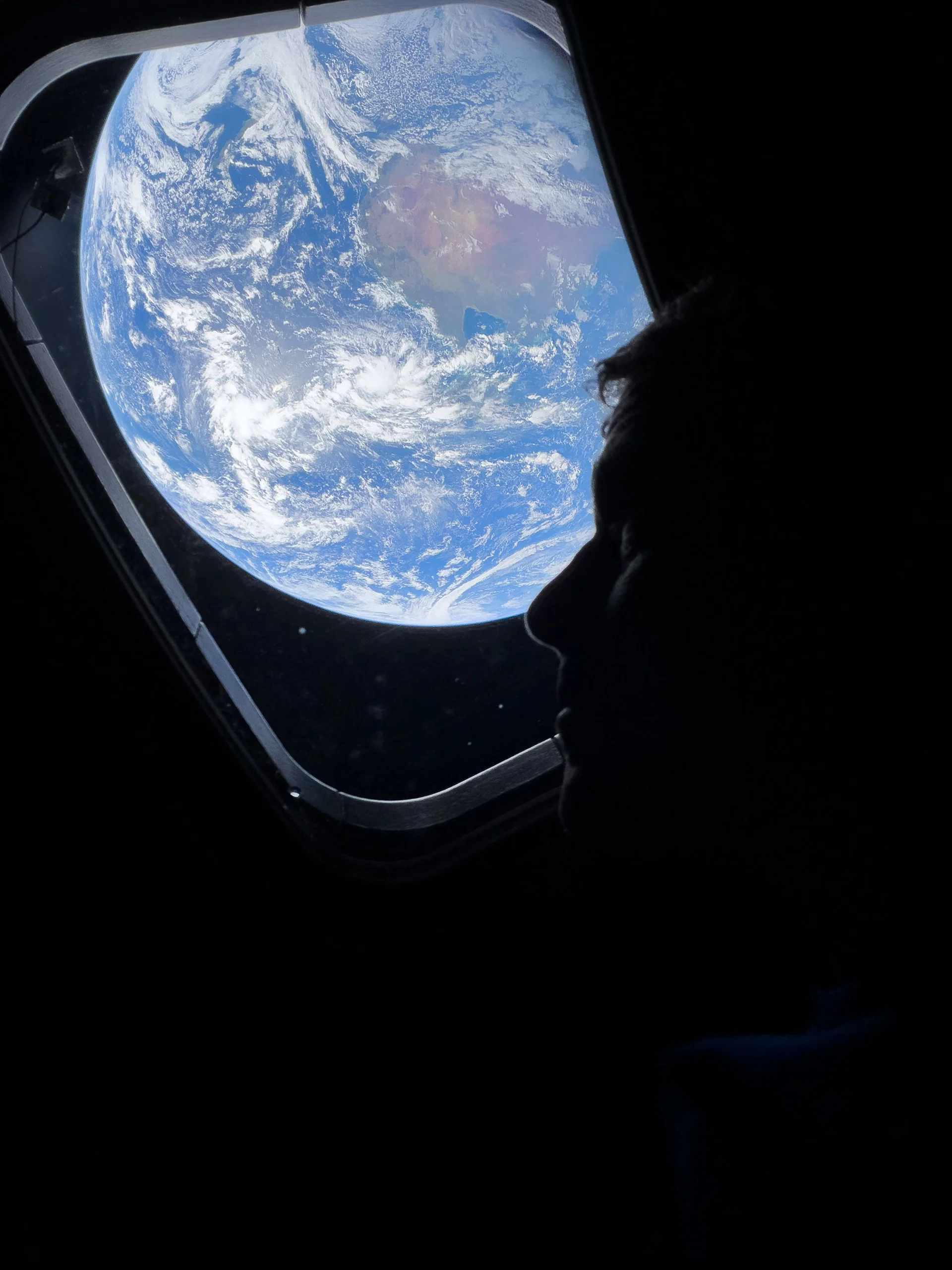 NASA đã làm gì để iPhone 17 Pro Max được mang lên Artemis II?
