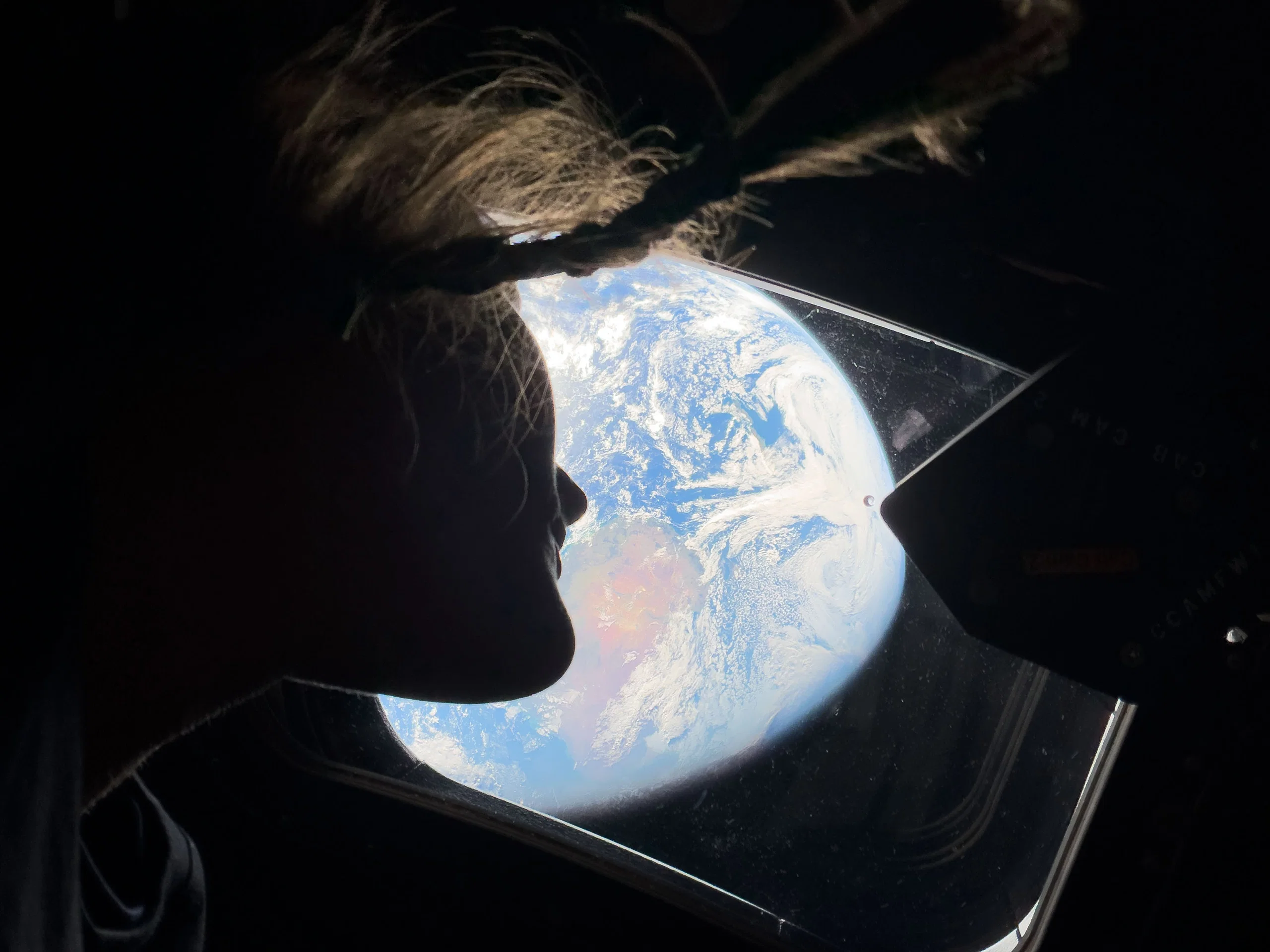 NASA đã làm gì để iPhone 17 Pro Max được mang lên Artemis II?