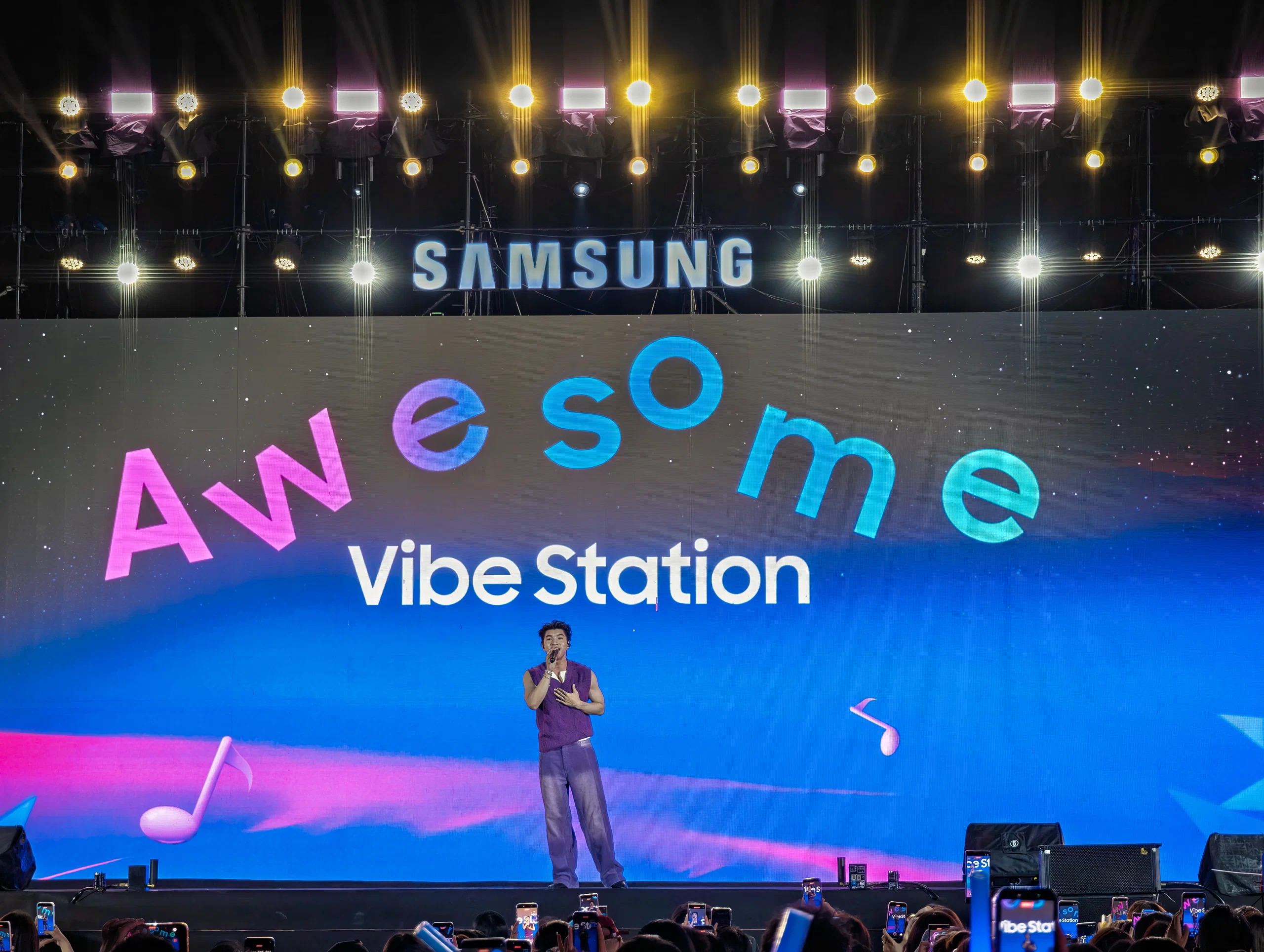 Samsung biến Awesome Vibe Station thành sân khấu cho Galaxy A57 và A37
