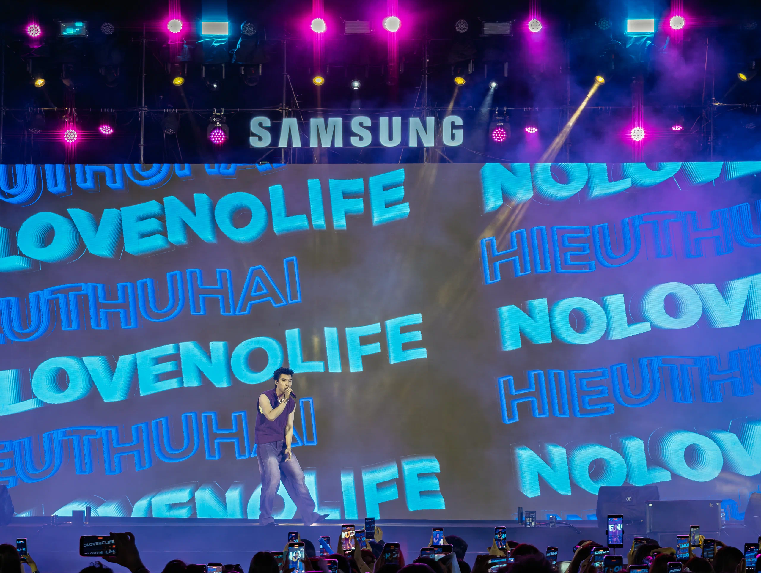 Samsung biến Awesome Vibe Station thành sân khấu cho Galaxy A57 và A37