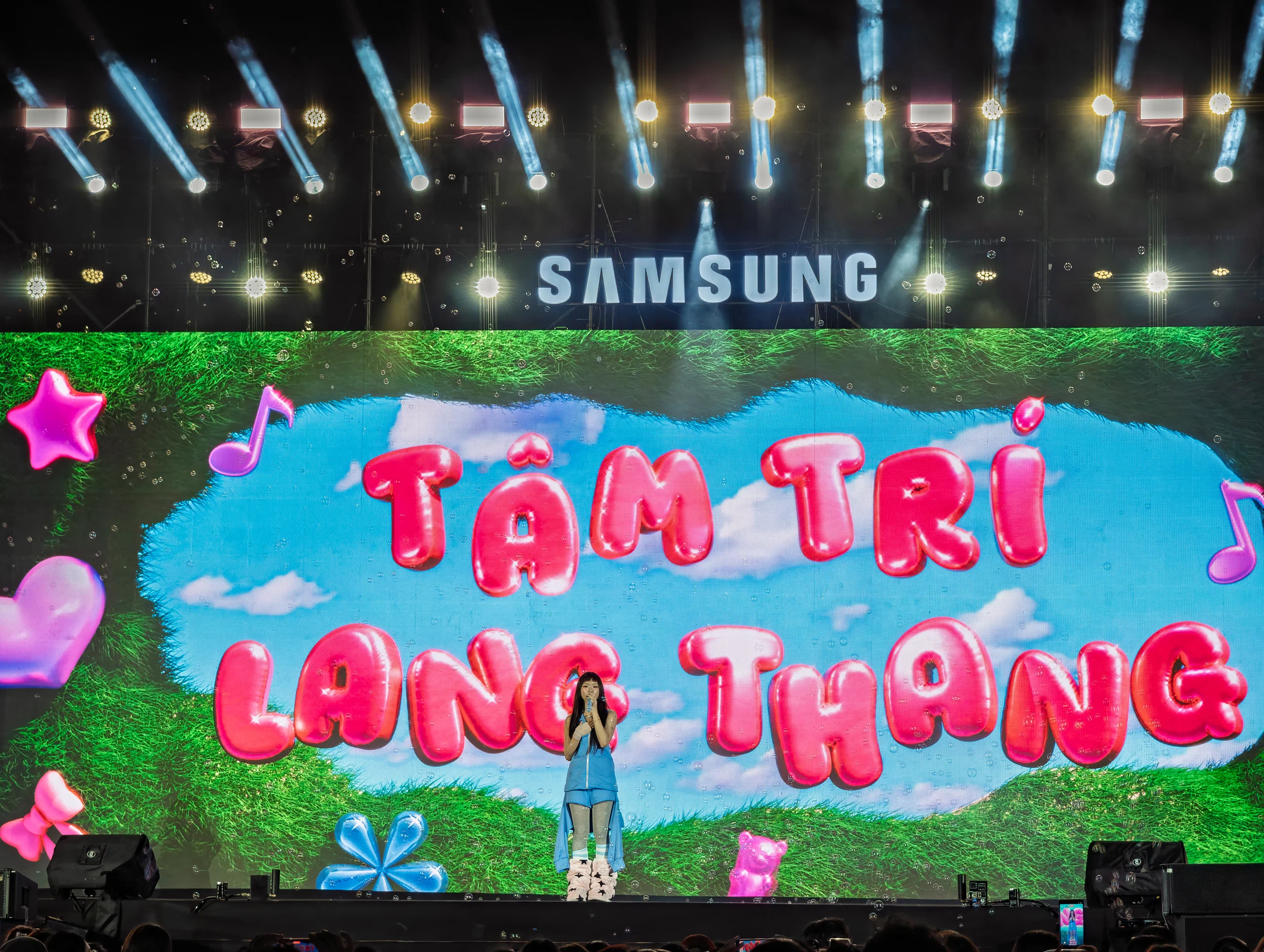 Samsung biến Awesome Vibe Station thành sân khấu cho Galaxy A57 và A37