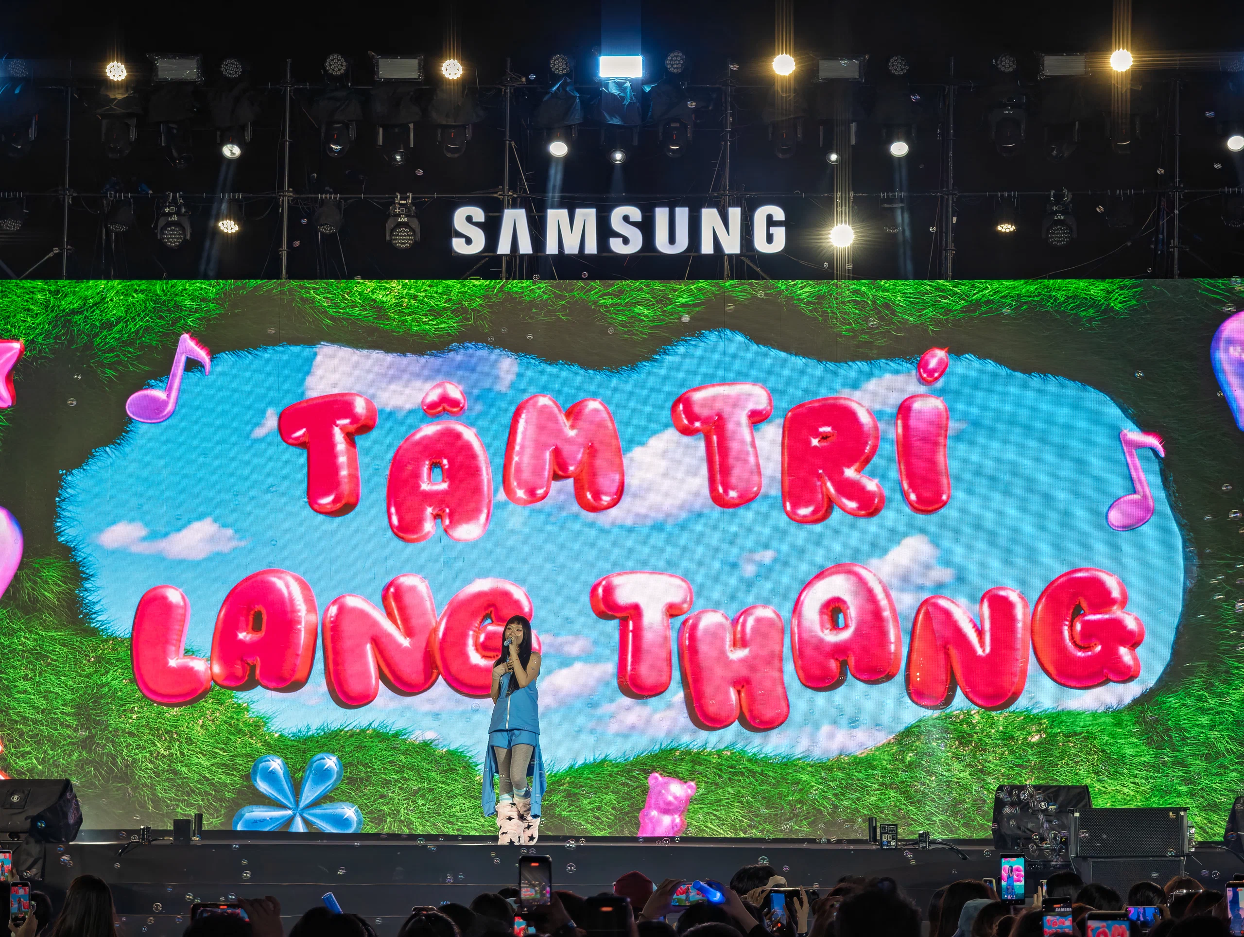 Samsung biến Awesome Vibe Station thành sân khấu cho Galaxy A57 và A37