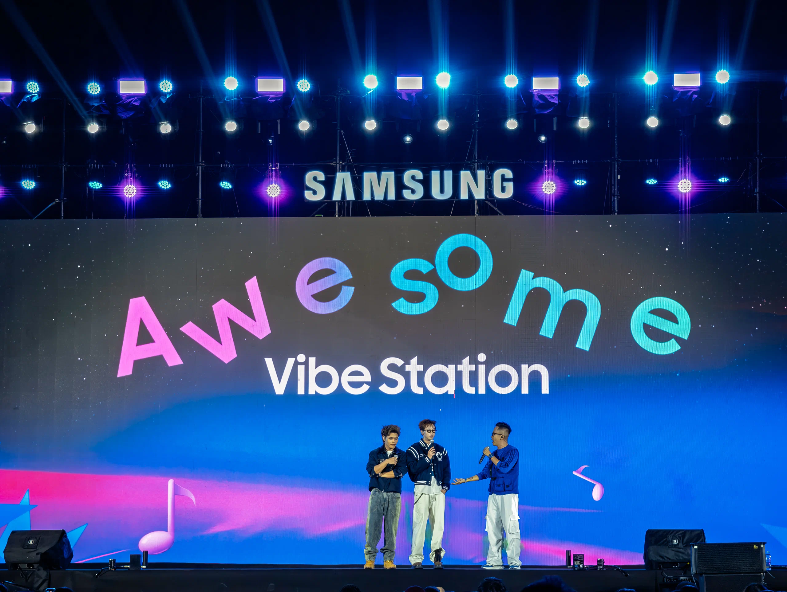Samsung biến Awesome Vibe Station thành sân khấu cho Galaxy A57 và A37