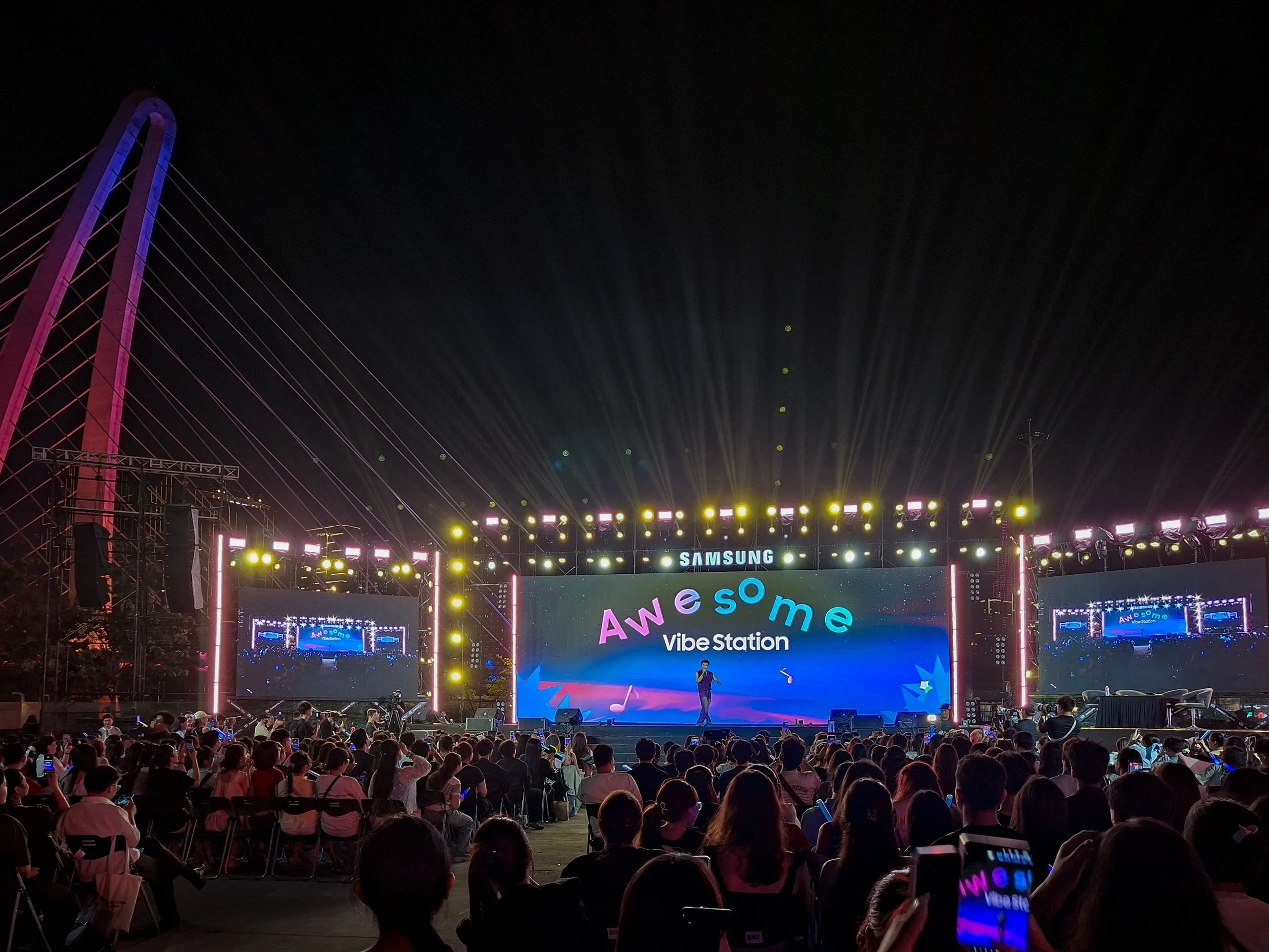 Samsung biến Awesome Vibe Station thành sân khấu cho Galaxy A57 và A37