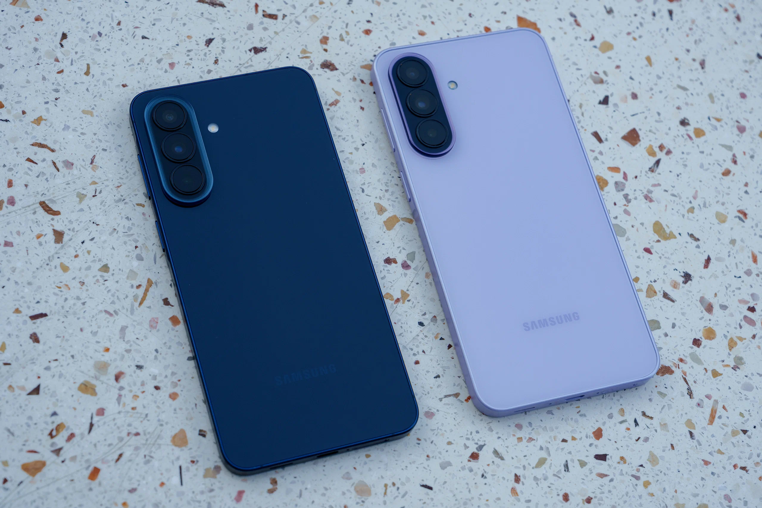 Những nâng cấp đáng chú ý trên Galaxy A57/A37 mà bạn có thể đã bỏ qua: Mỏng và bền hơn, màu sắc thời thượng, camera cải thiện rõ