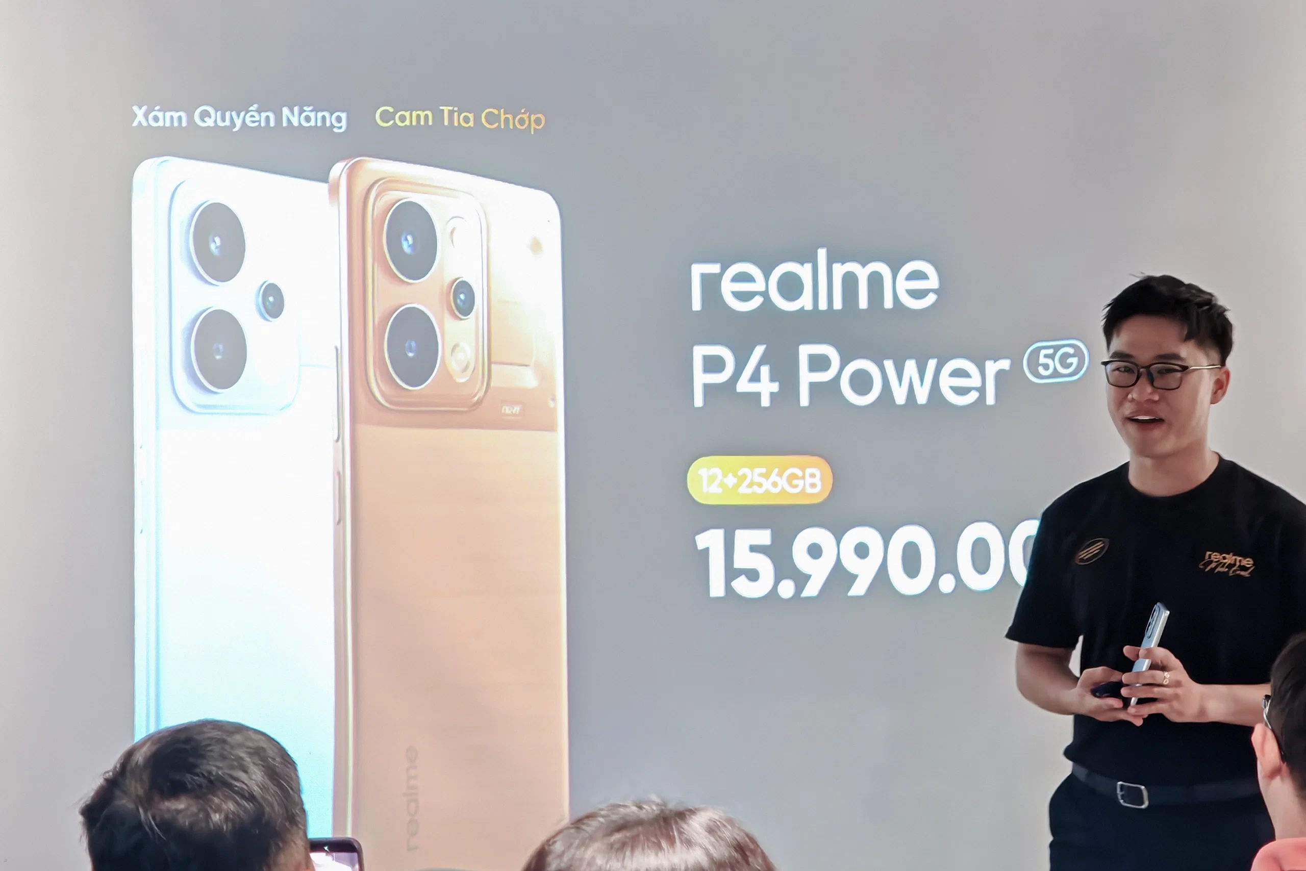 realme P4 Power ra mắt tại Việt Nam với siêu pin 10,001mAh, hướng tới người dùng đa nhiệm