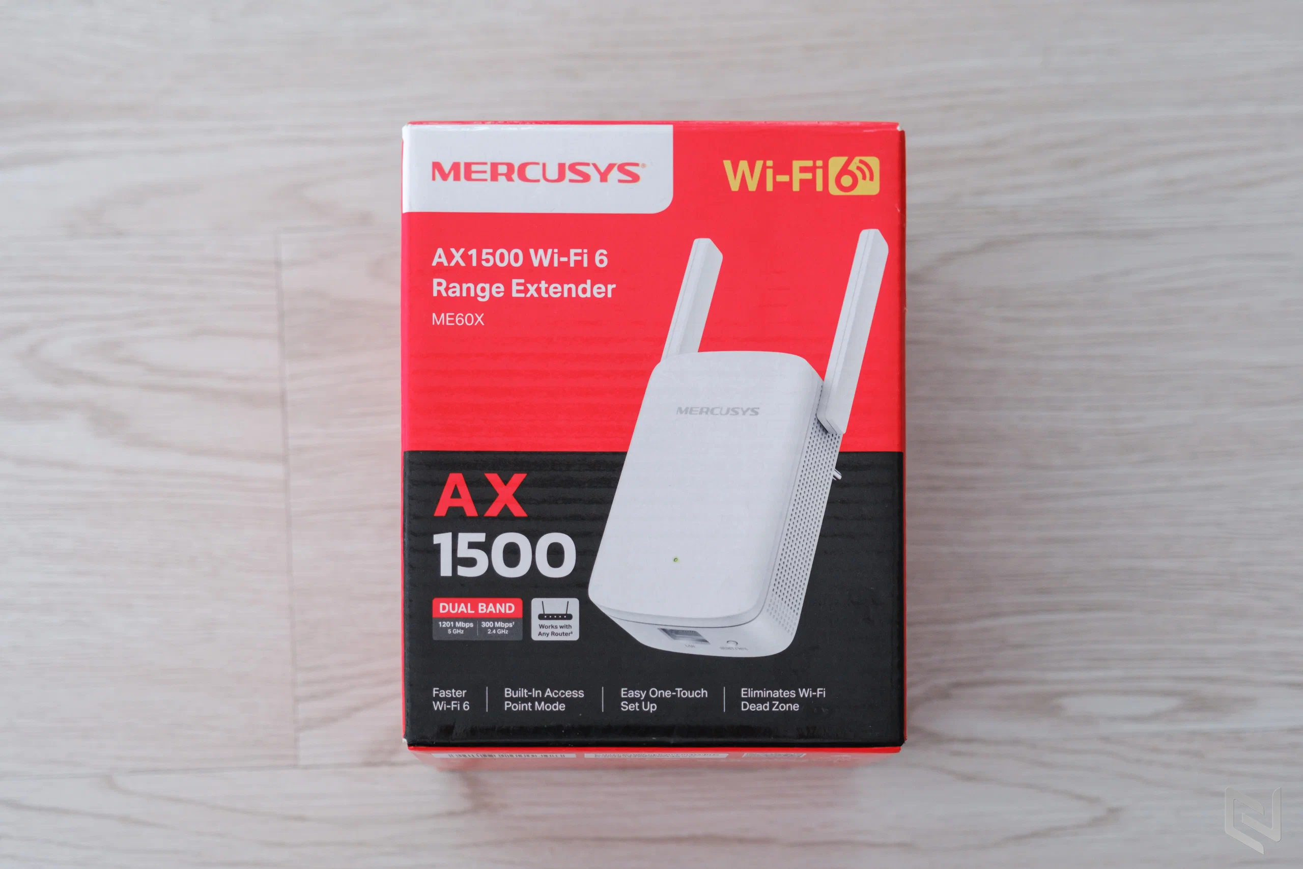 Trải nghiệm Mercusys ME60X: Không kéo dây, không gọi thợ, có Wi-Fi 6 riêng cho phòng học chỉ với một cái repeater