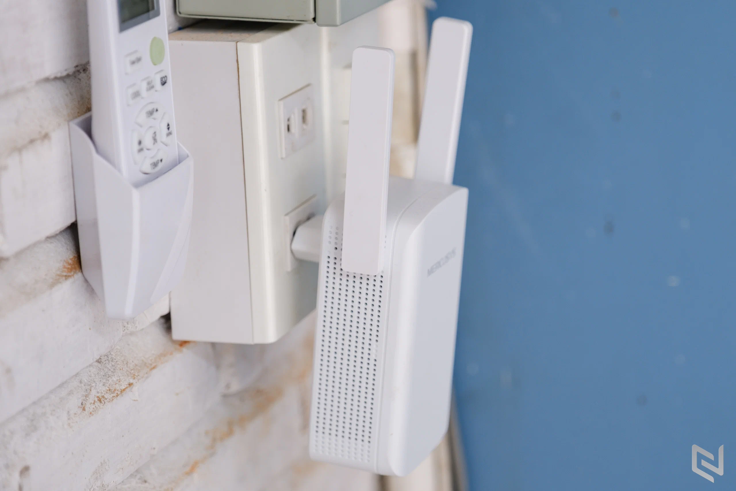 Trải nghiệm Mercusys ME60X: Không kéo dây, không gọi thợ, có Wi-Fi 6 riêng cho phòng học chỉ với một cái repeater