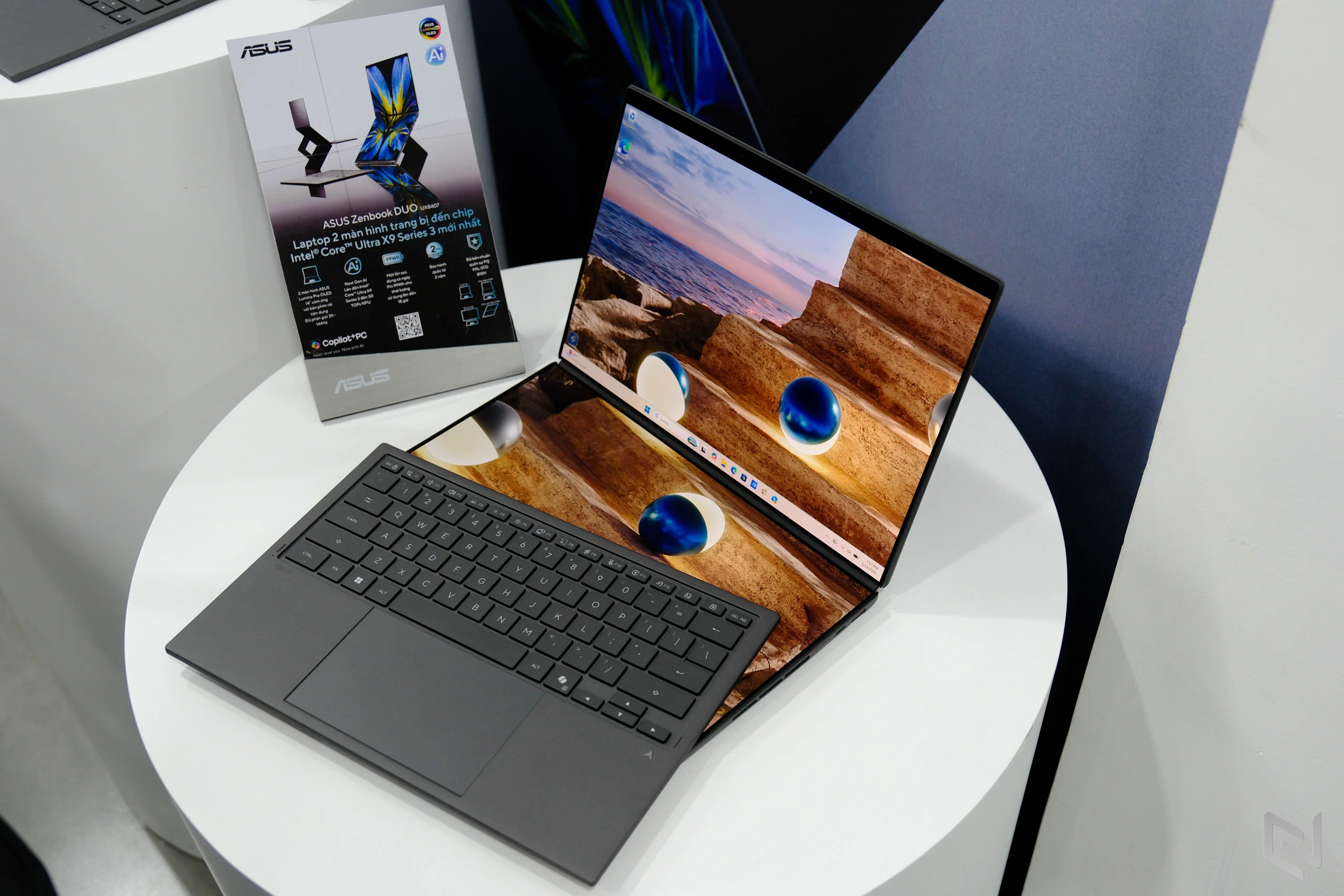 ASUS Zenbook DUO 2026 ra mắt tại Việt Nam: Nâng cấp thiết kế, pin và hiệu năng cho nhu cầu đa nhiệm