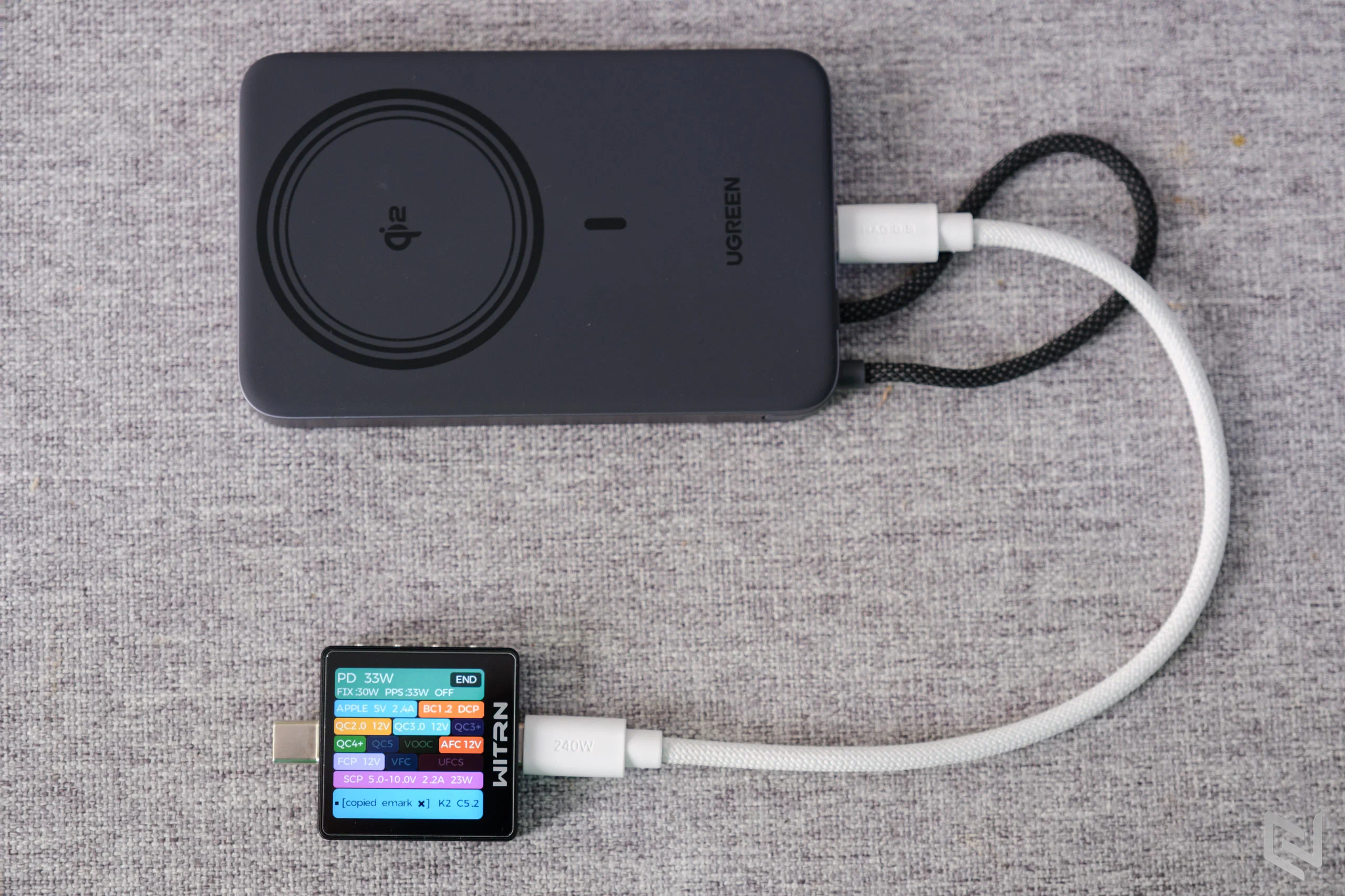 Đánh giá UGREEN MagFlow Air (PB570): Pin Magsafe 10000mAh chuẩn Qi2 15W, mỏng 13.9mm, dây sạc tích hợp