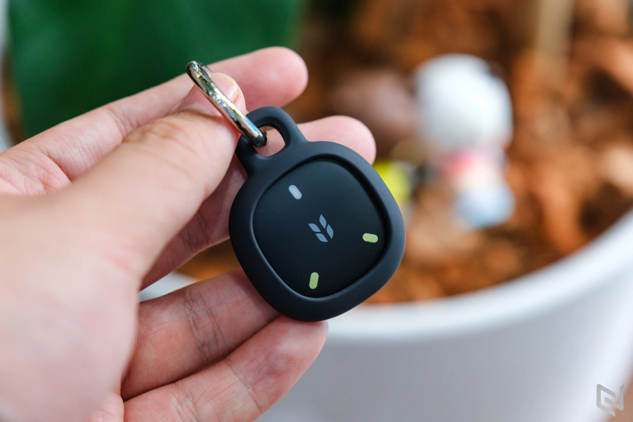 Đánh giá UGREEN FineTrack Mini 2: Tag định vị cho iPhone, pin 7 năm, giá chỉ bằng 1/3 AirTag 2