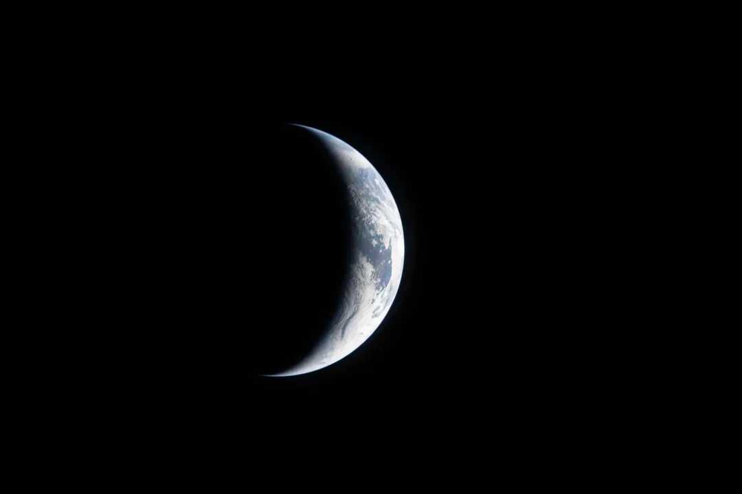 NASA tiếp tục tung thêm 12000 ảnh Artemis II chưa từng công bố