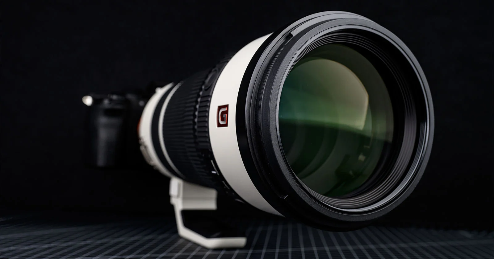 Sony A7R VI chính thức: Cảm biến stacked 66.8MP, chụp 30fps không blackout