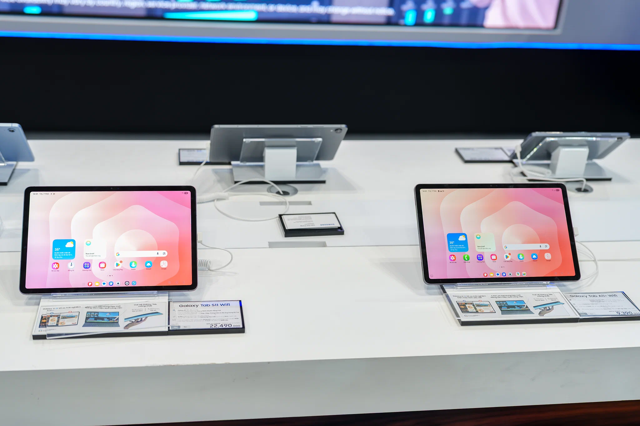 Samsung trình diễn lớp học thông minh tại Education Vietnam 2026: Từ AI đến màn hình 3D không kính