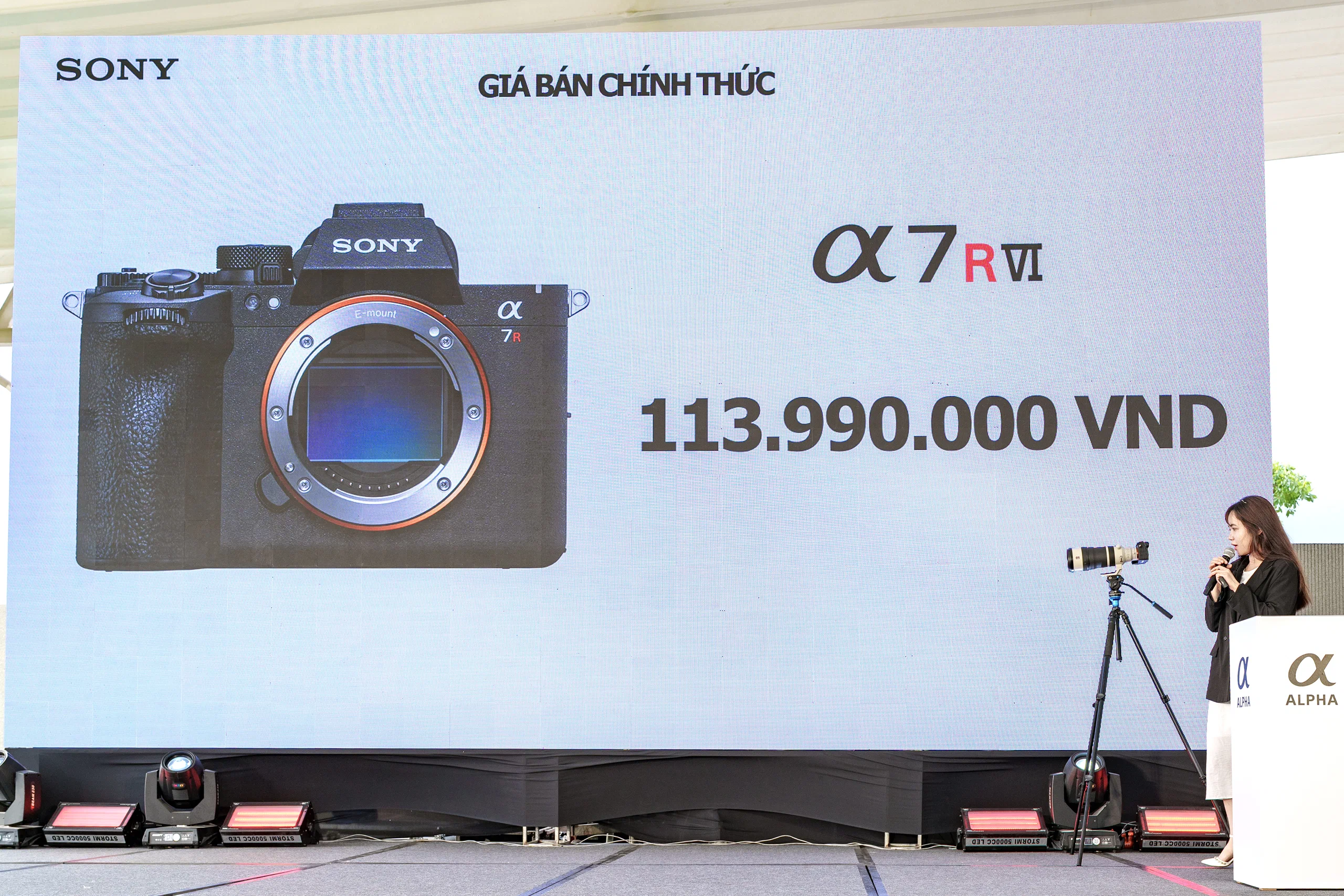 Sony ra mắt máy ảnh Alpha 7R VI và ống kính FE 100-400mm F4.5 GM OSS tại Việt Nam