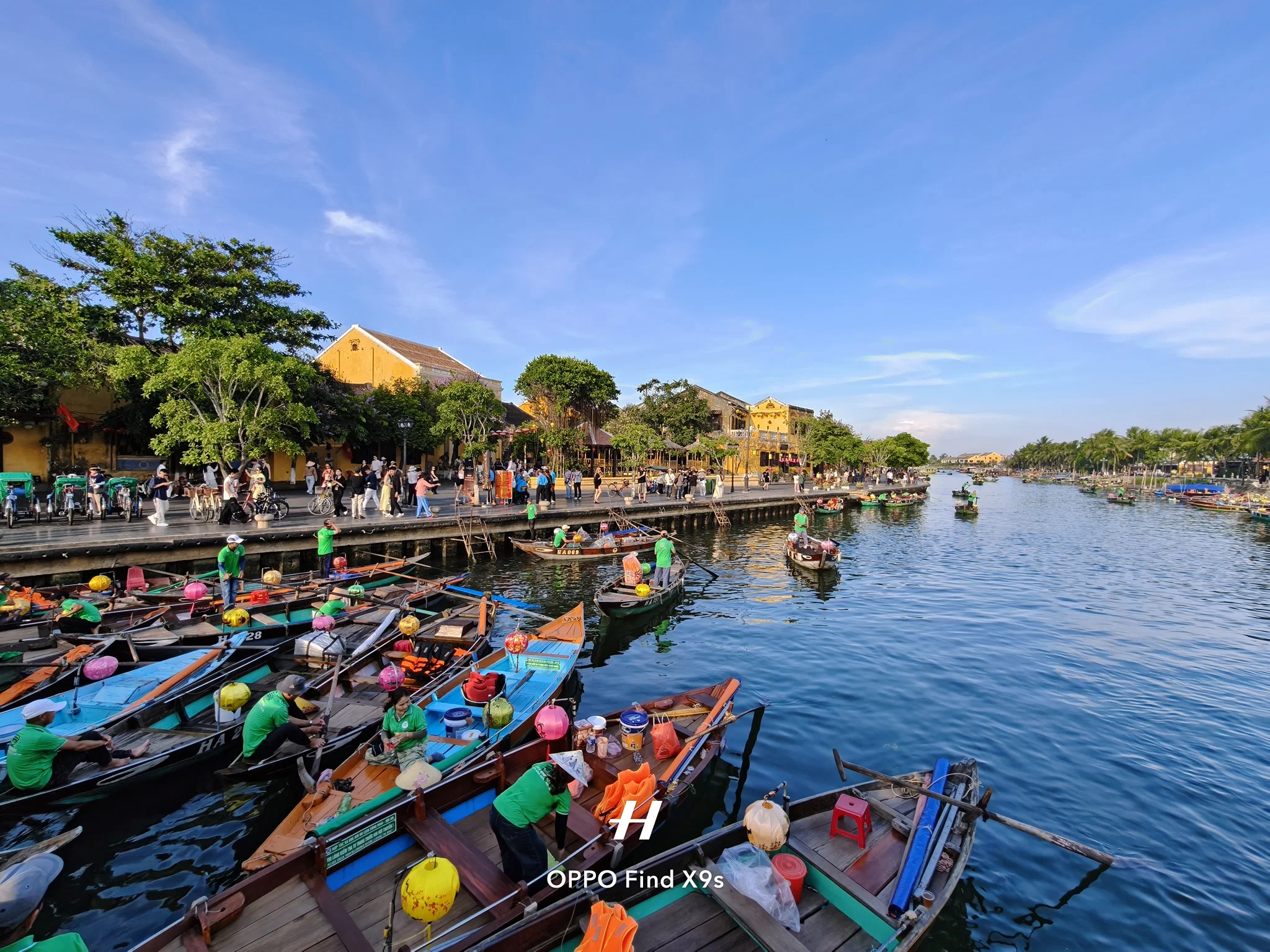 Đánh giá camera và hiệu năng OPPO Find X9s: Chất ảnh Hasselblad “gánh” visual, hiệu năng AI đầu bảng