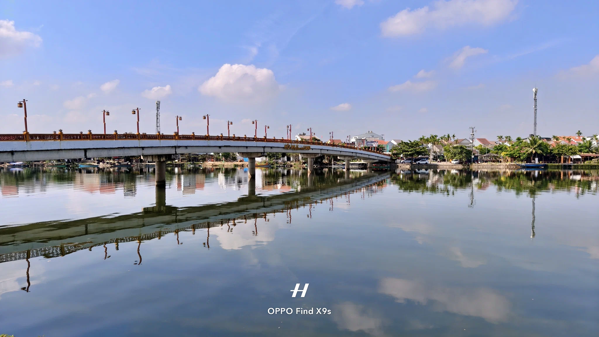 Đánh giá camera và hiệu năng OPPO Find X9s: Chất ảnh Hasselblad “gánh” visual, hiệu năng AI đầu bảng