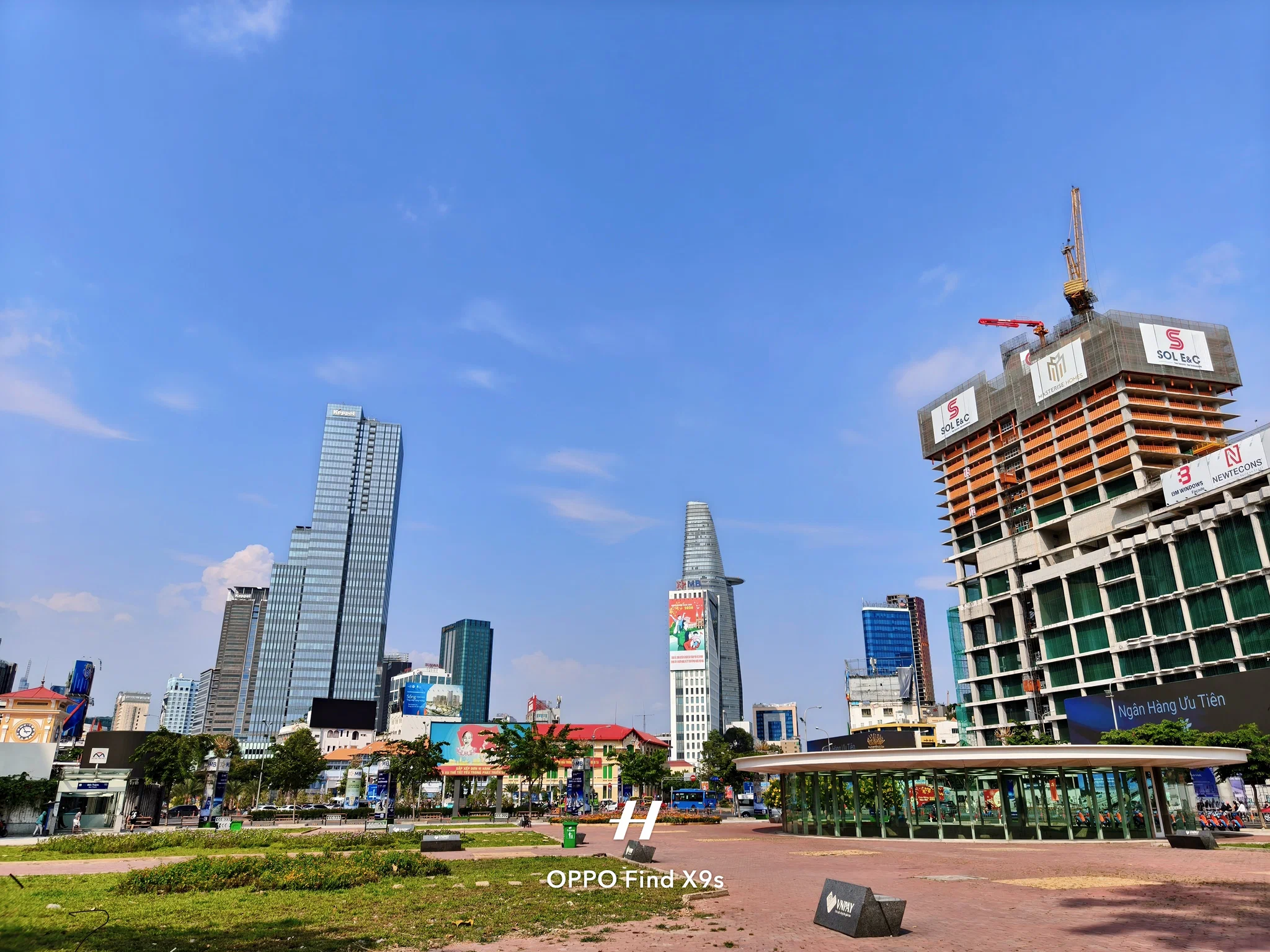 Đánh giá camera và hiệu năng OPPO Find X9s: Chất ảnh Hasselblad “gánh” visual, hiệu năng AI đầu bảng