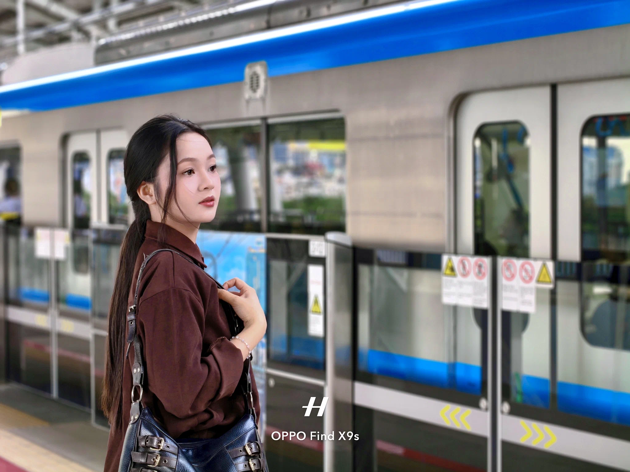 Đánh giá camera và hiệu năng OPPO Find X9s: Chất ảnh Hasselblad “gánh” visual, hiệu năng AI đầu bảng