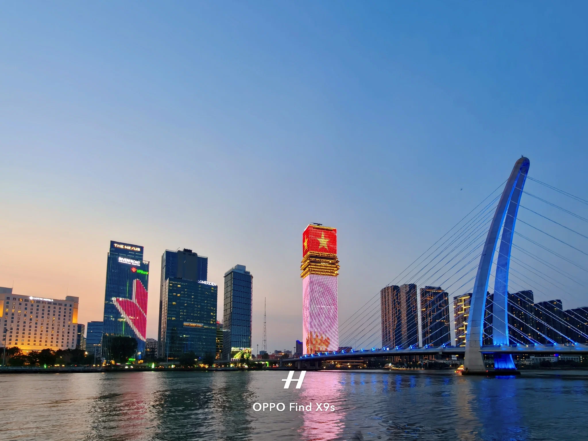 Đánh giá camera và hiệu năng OPPO Find X9s: Chất ảnh Hasselblad “gánh” visual, hiệu năng AI đầu bảng