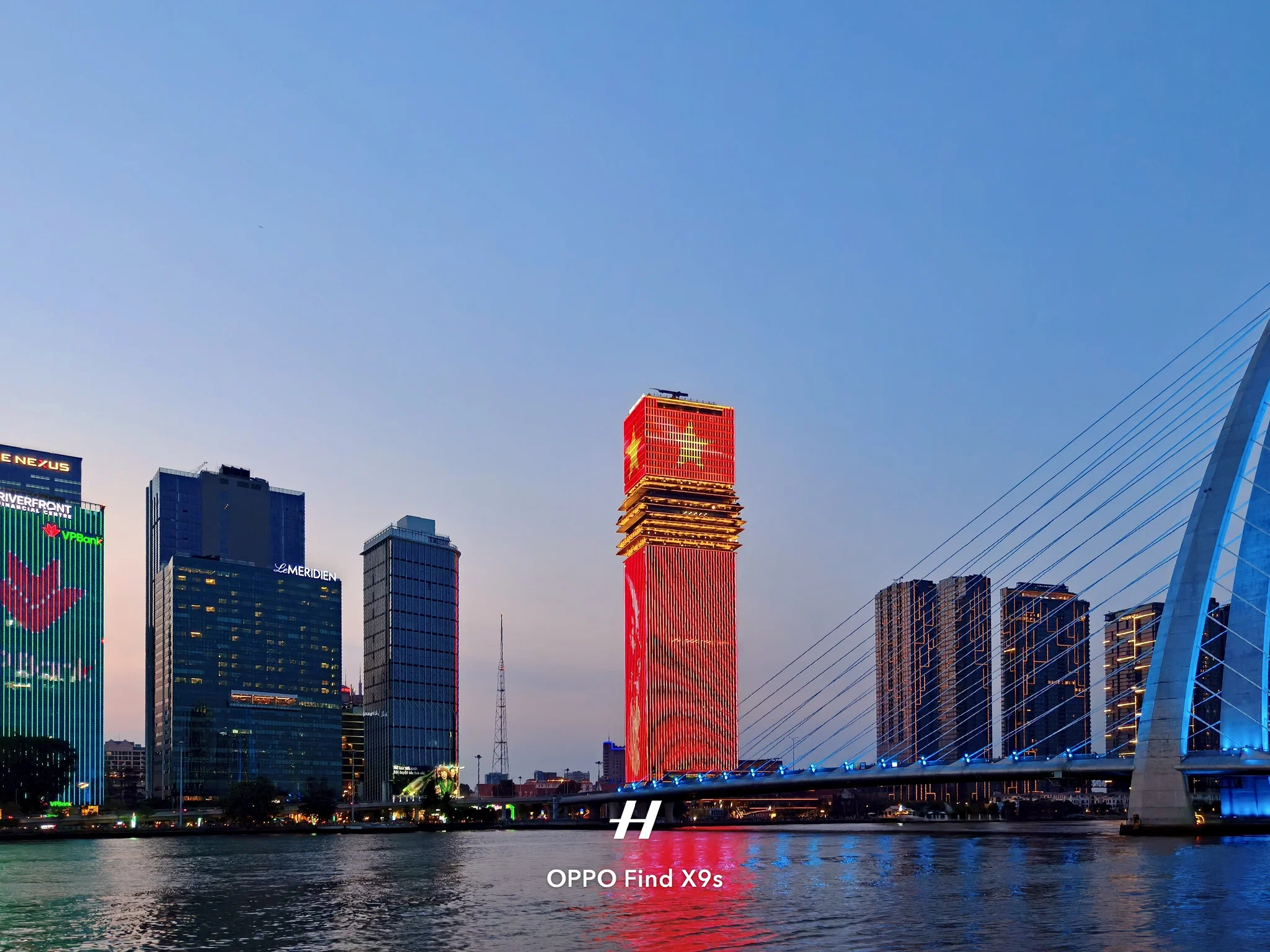 Đánh giá camera và hiệu năng OPPO Find X9s: Chất ảnh Hasselblad “gánh” visual, hiệu năng AI đầu bảng