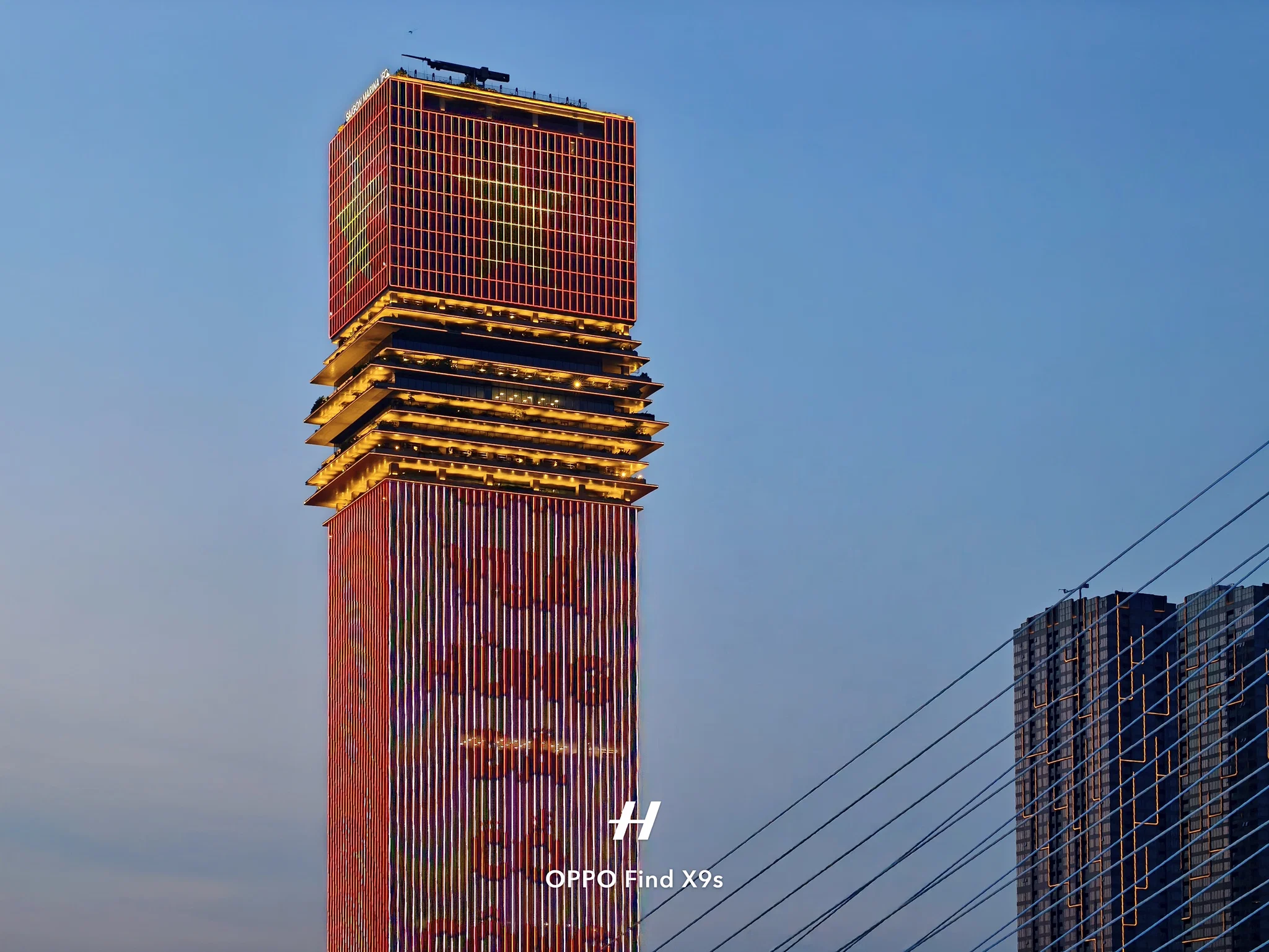 Đánh giá camera và hiệu năng OPPO Find X9s: Chất ảnh Hasselblad “gánh” visual, hiệu năng AI đầu bảng