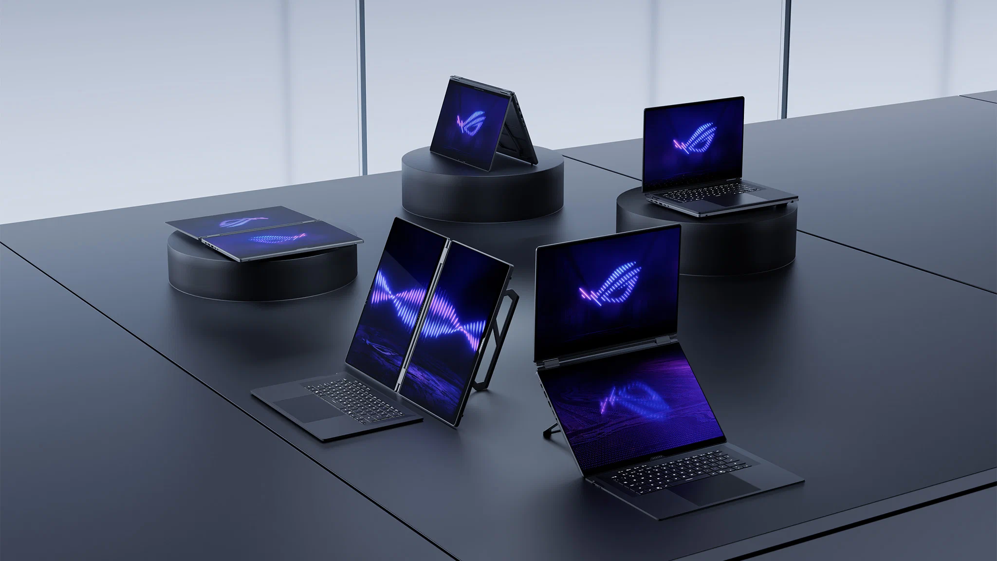 ASUS ROG mở đặt trước ROG Zephyrus Duo: Laptop gaming hai màn hình 16-inch đầu tiên thế giới