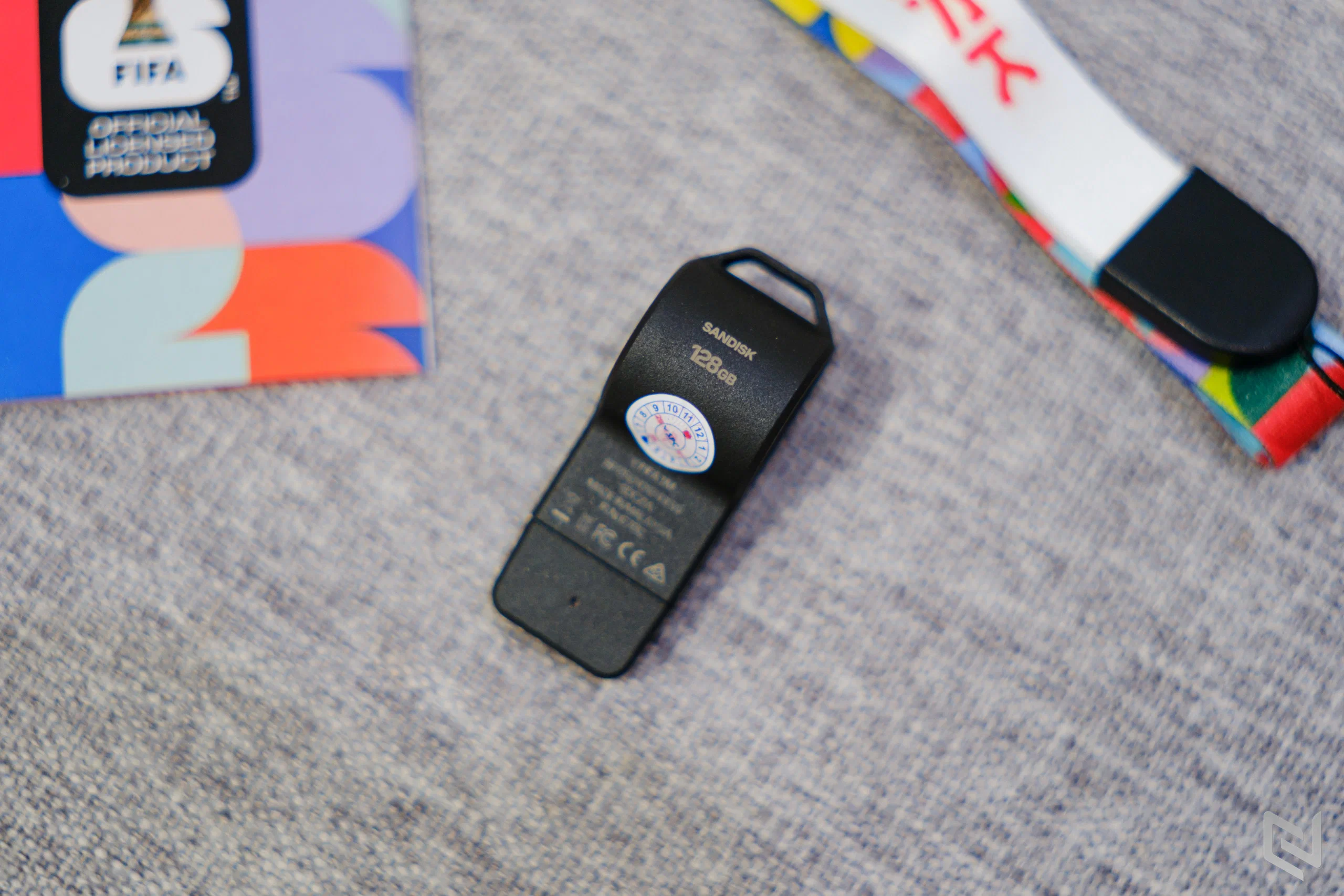 Trên tay Sandisk USB-C Flash Drive FIFA World Cup 2026: Phụ kiện lưu trữ bản giới hạn dành cho fan bóng đá