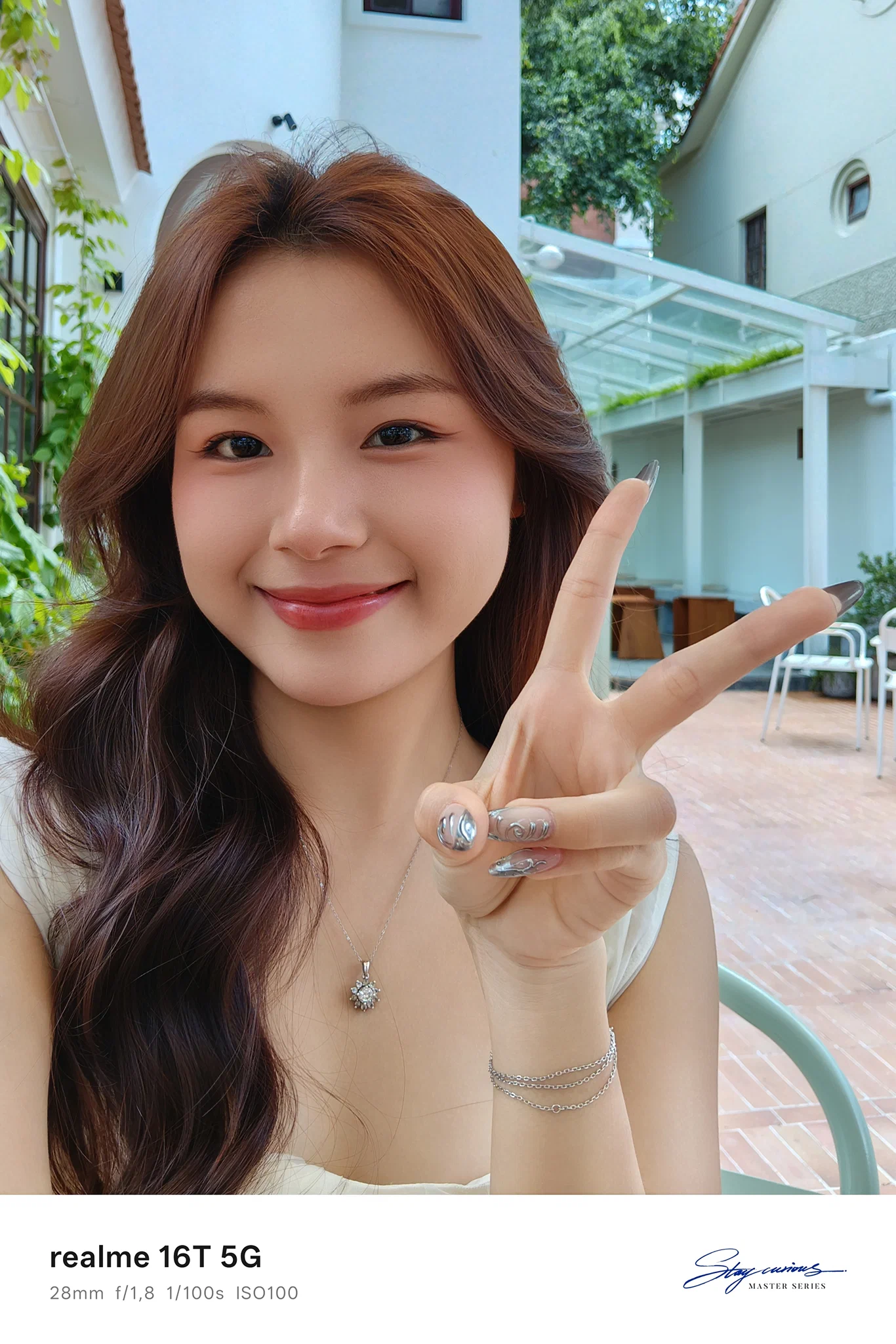 realme 16T 5G - Smartphone bền bỉ, pin lâu cùng AI tiện lợi giúp cuộc vui không gián đoạn