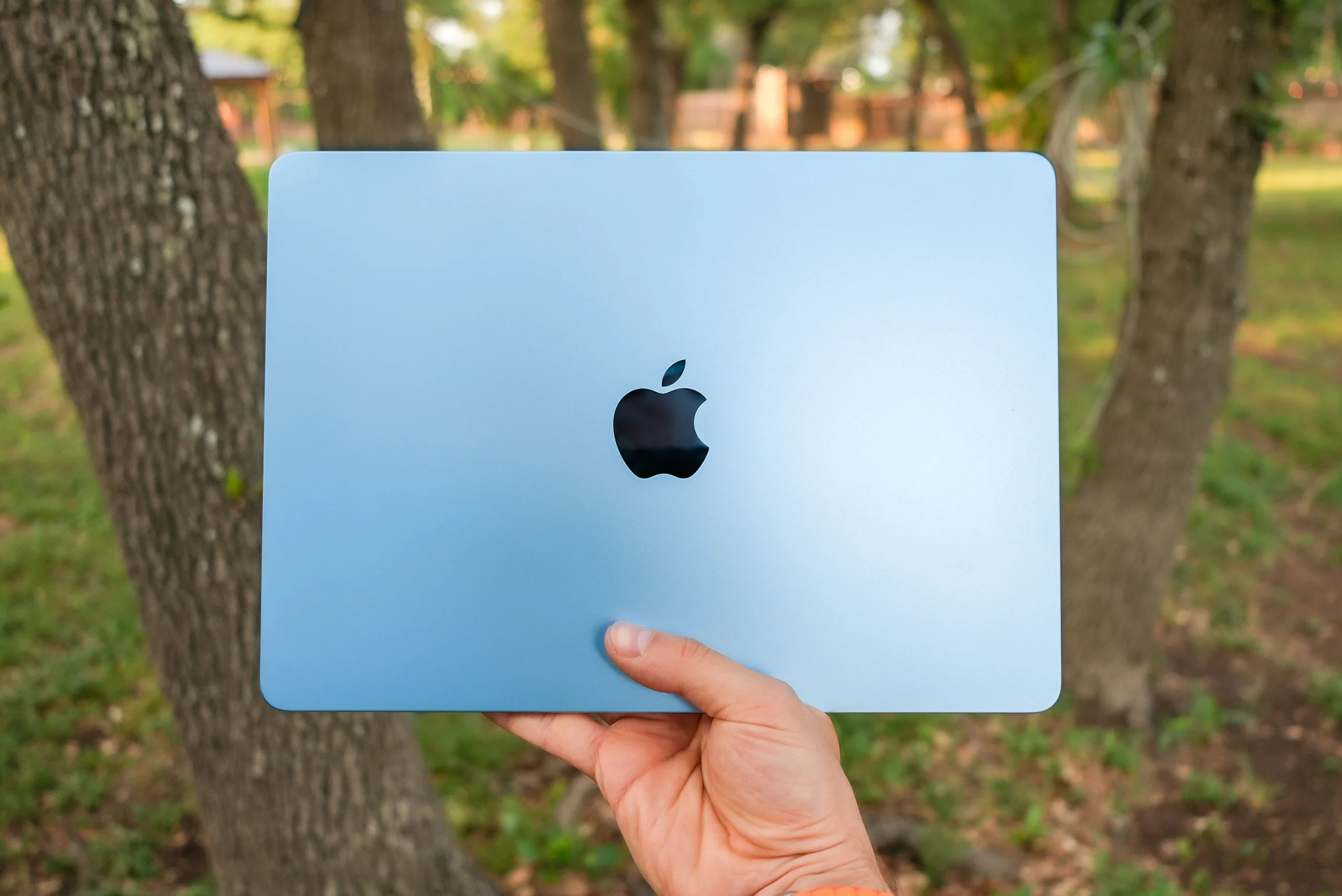 macOS 27 khai tử Rosetta 2, Apple chấm dứt hỗ trợ Intel vào 2027