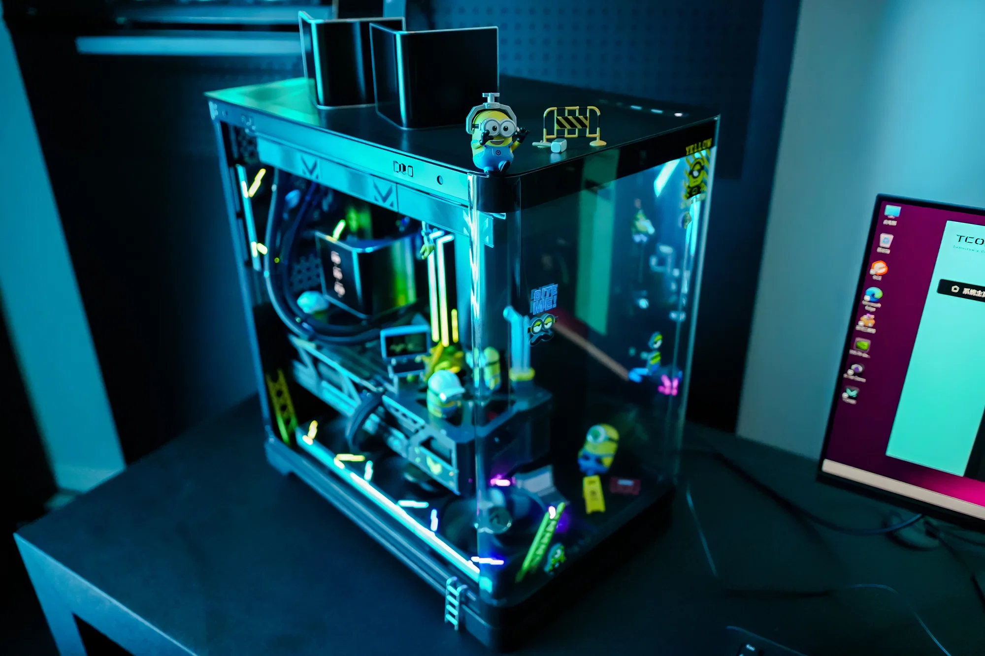 TCOMAS ra mắt tản nhiệt AIO đầu tiên thế giới có màn hình 3D triple-display tại COMPUTEX 2026