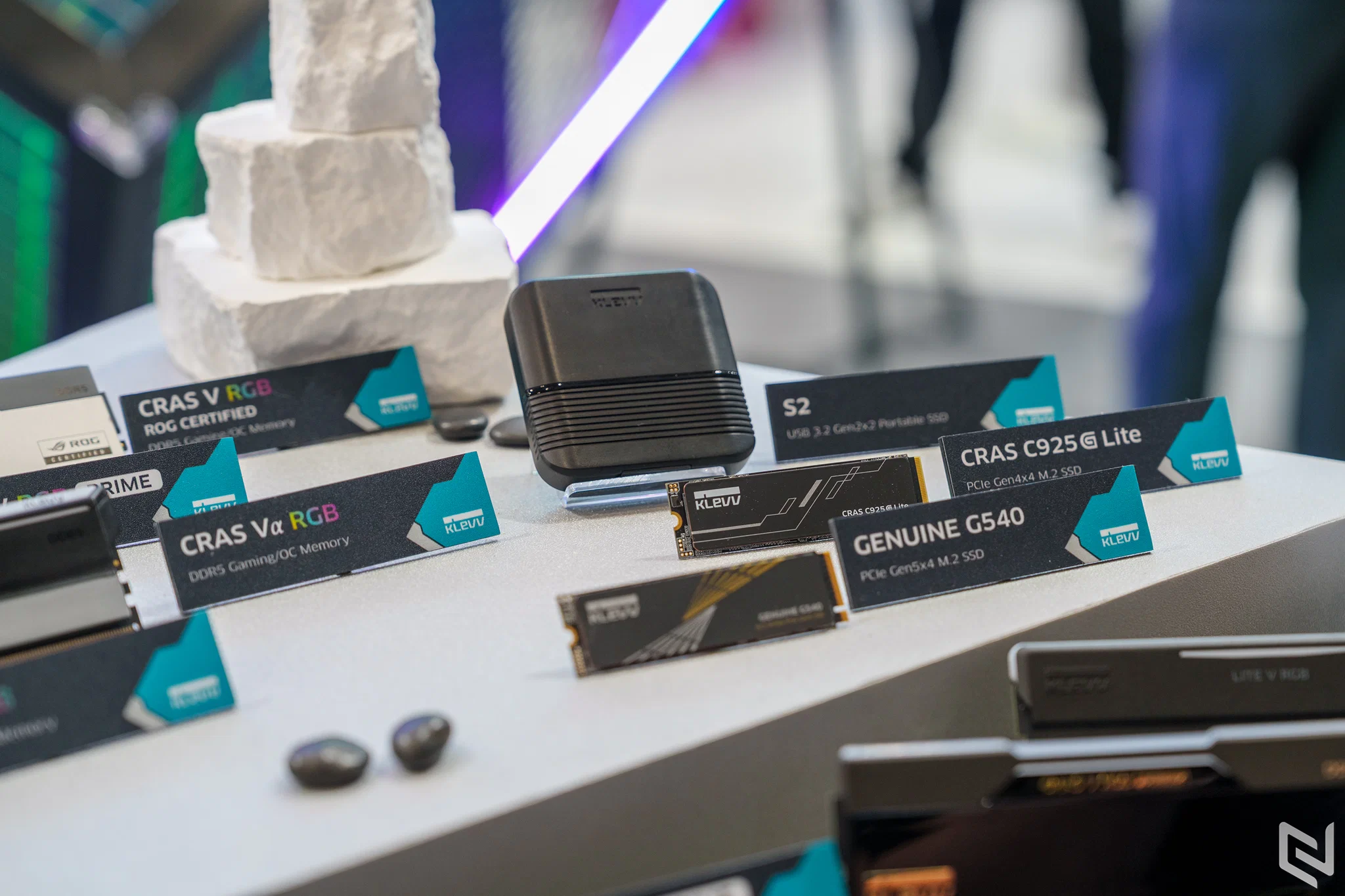 Essencore và KLEVV mang RAM DDR5 overclocking thế hệ mới và giải pháp AI server đến COMPUTEX 2026