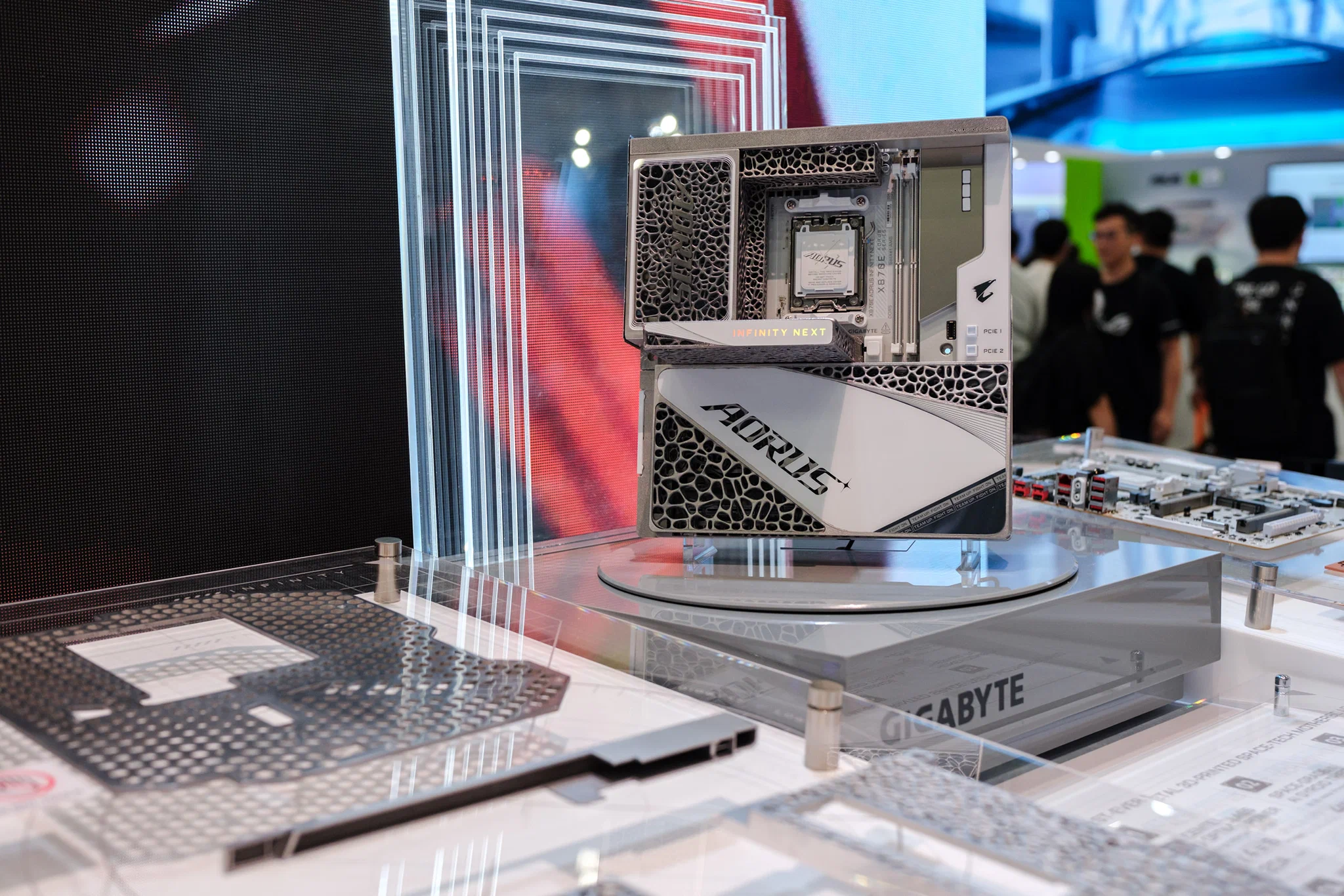 Gian hàng GIGABYTE tại COMPUTEX 2026: INFINITY Series, Project STEALTH và hệ sinh thái AI TOP