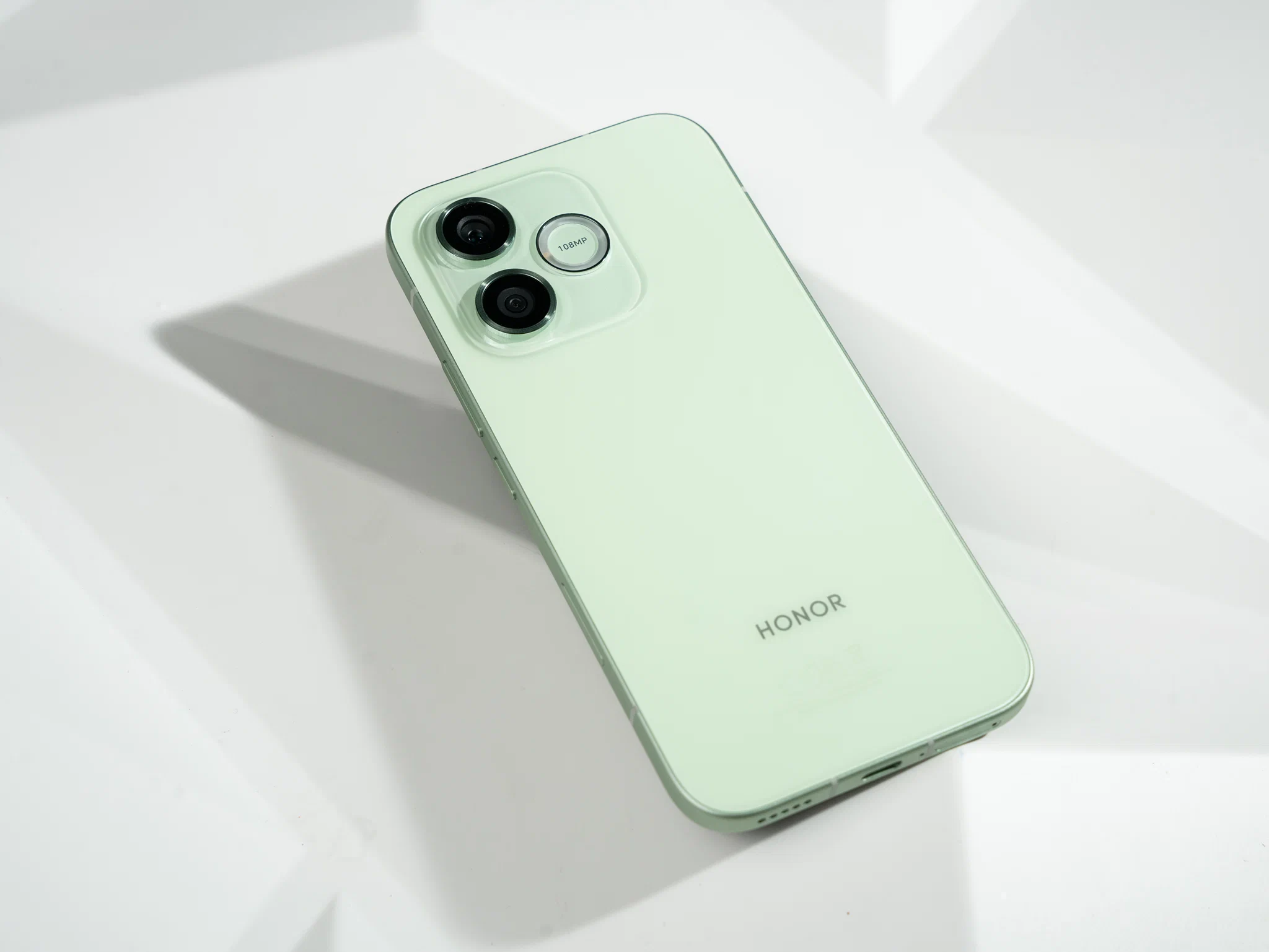 HONOR 600 Series tăng 145% doanh thu sau một tuần mở bán tại Việt Nam