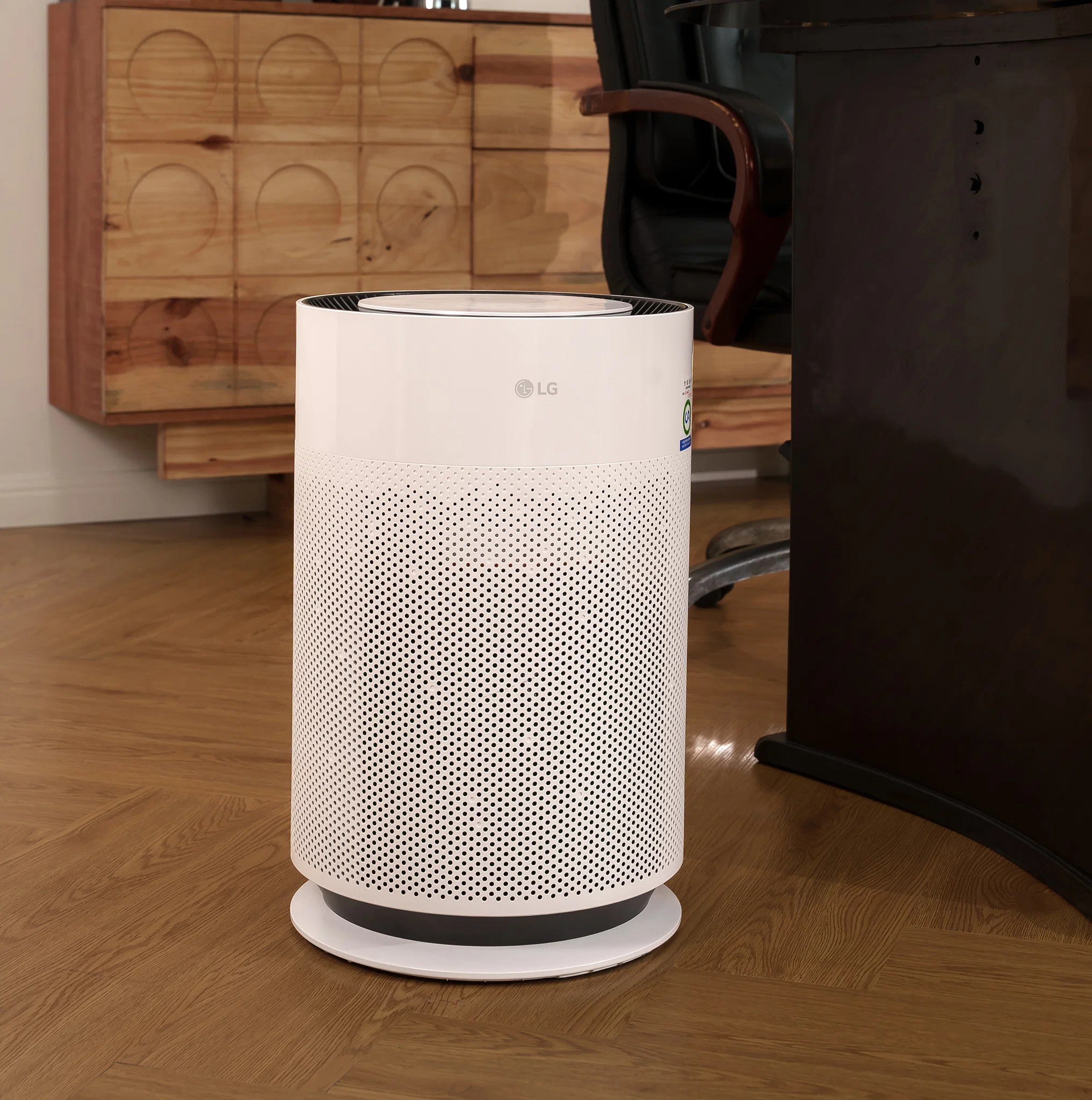 LG ra mắt PuriCare 360 HIT thế hệ mới: lọc khí 60m², tiết kiệm điện chủ động với AI+