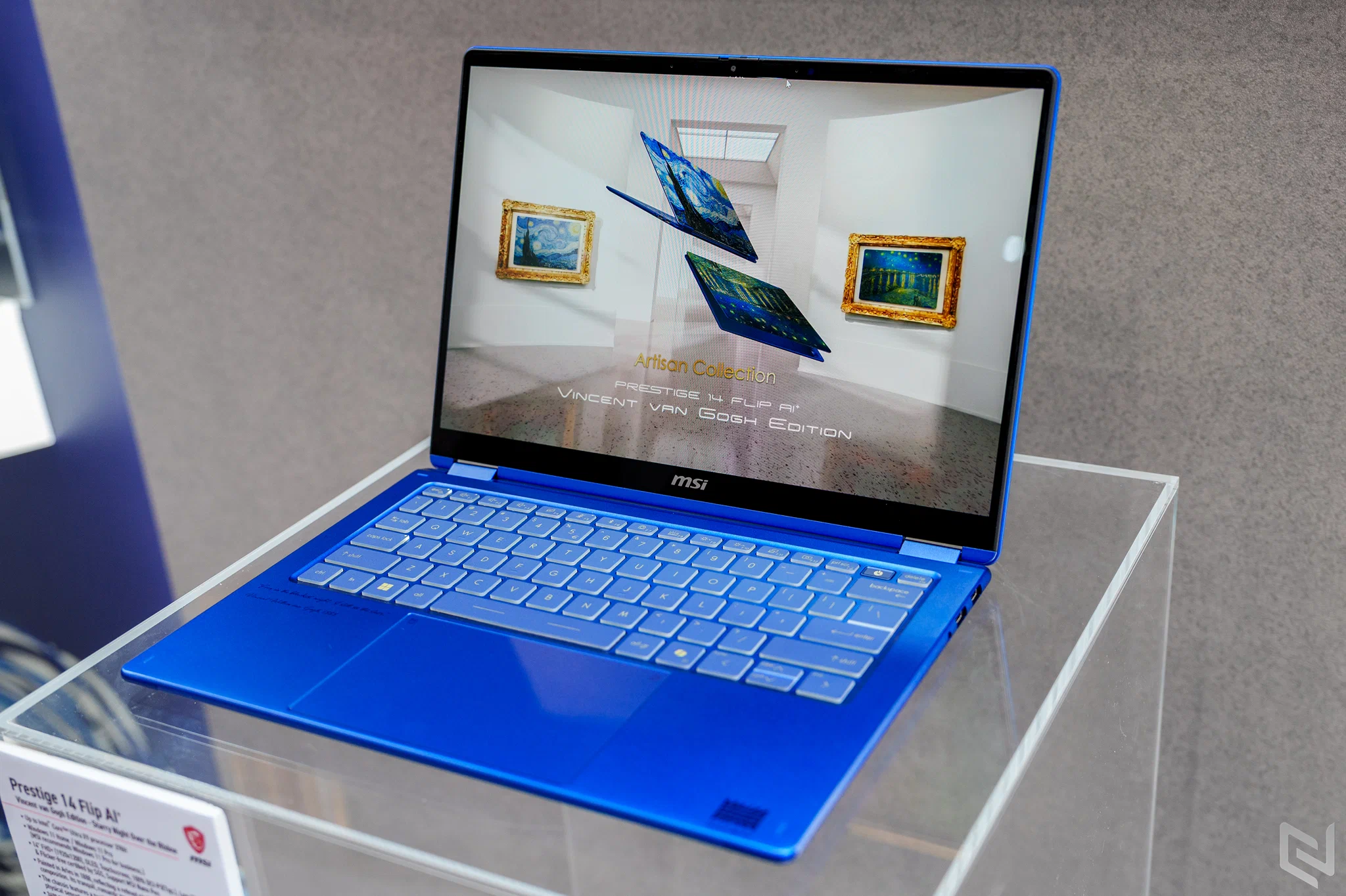 Trên tay laptop MSI Titan 18 HX Dragon Edition Draco Epic và Prestige 14 Flip AI+ Vincent van Gogh Edition tại COMPUTEX 2026