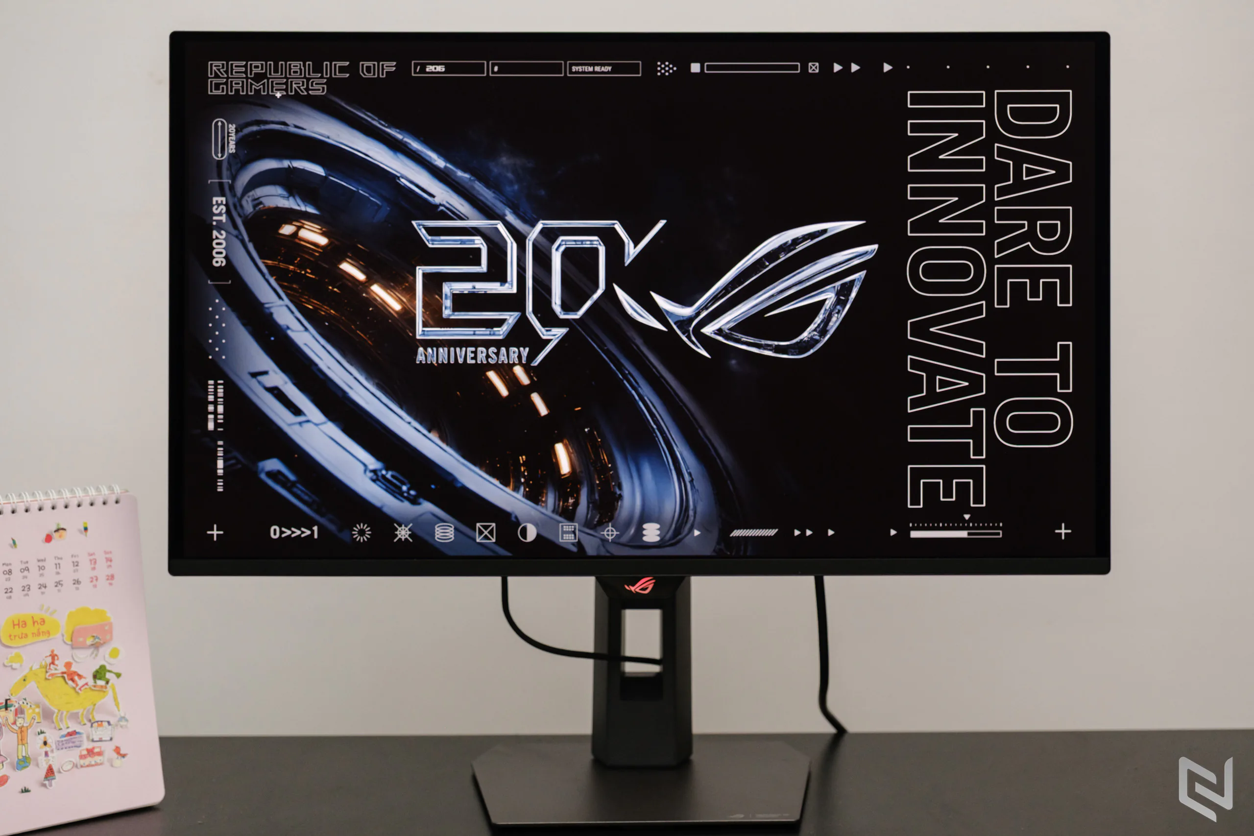 Trên tay ASUS ROG Strix OLED XG27AQDPG - màn hình QD-OLED QHD 500Hz hướng đến game thủ eSports