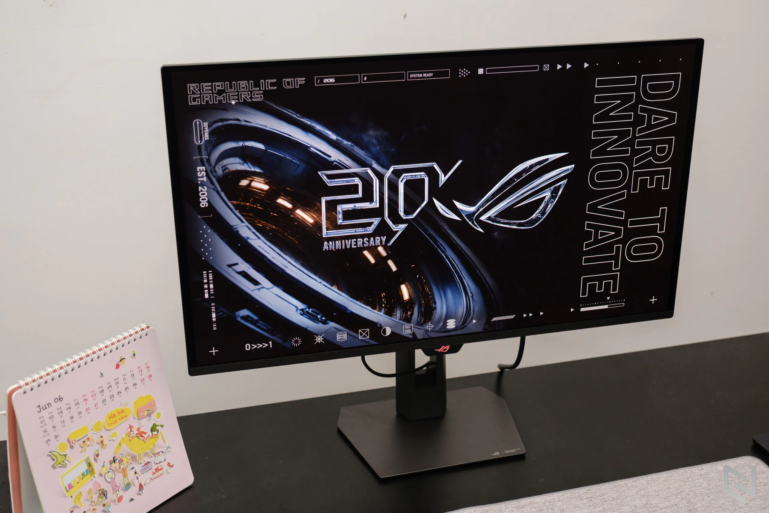 Trên tay ASUS ROG Strix OLED XG27AQDPG - màn hình QD-OLED QHD 500Hz hướng đến game thủ eSports