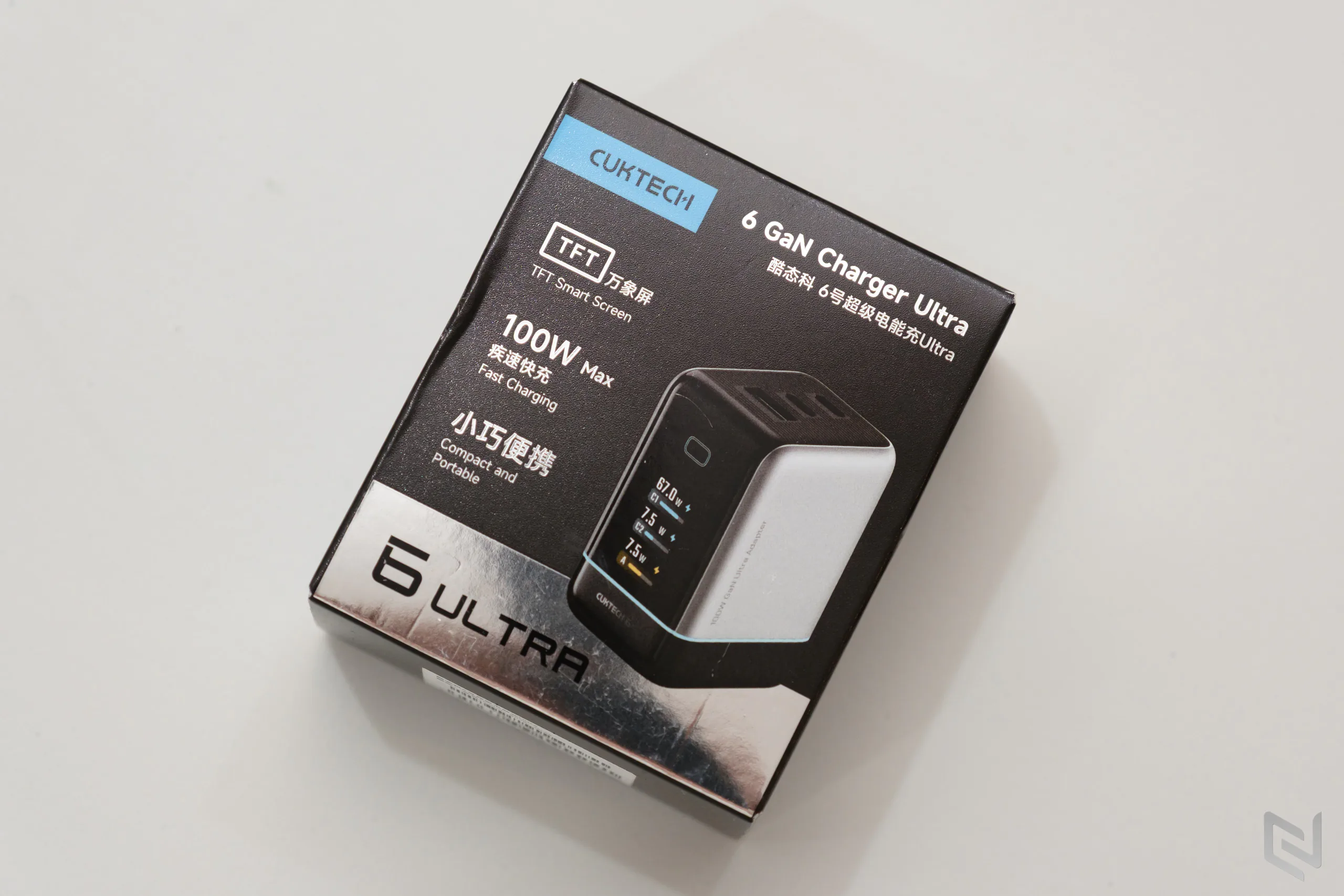 Đánh giá Cuktech 6 Ultra, củ sạc GaN có màn hình TFT, PD 65W PPS 100W