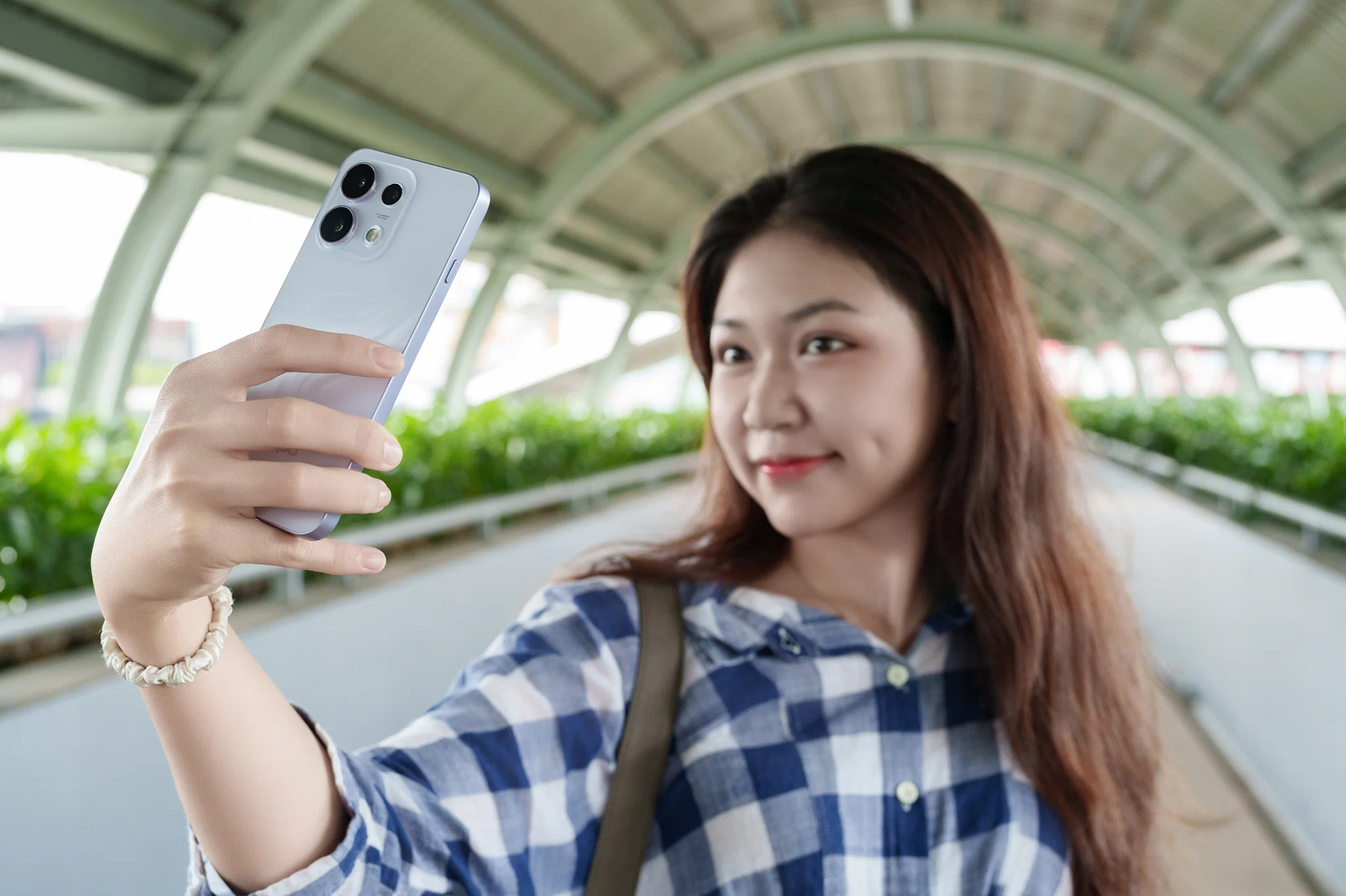 Đánh giá camera OPPO Reno16 F 5G: Pop Cam và bộ công cụ AI biến điện thoại thành studio sáng tạo bỏ túi