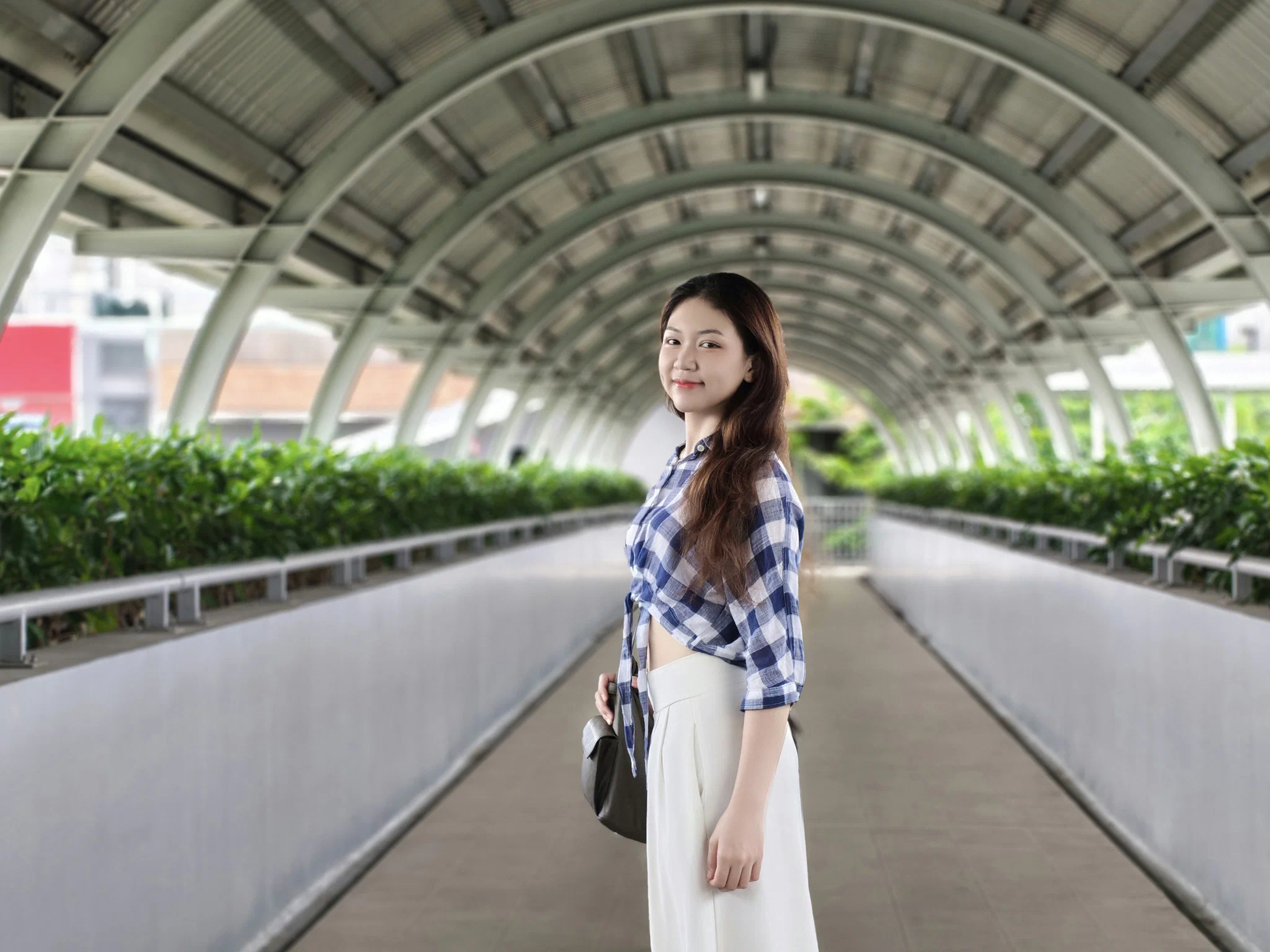 Đánh giá camera OPPO Reno16 F 5G: Pop Cam và bộ công cụ AI biến điện thoại thành studio sáng tạo bỏ túi