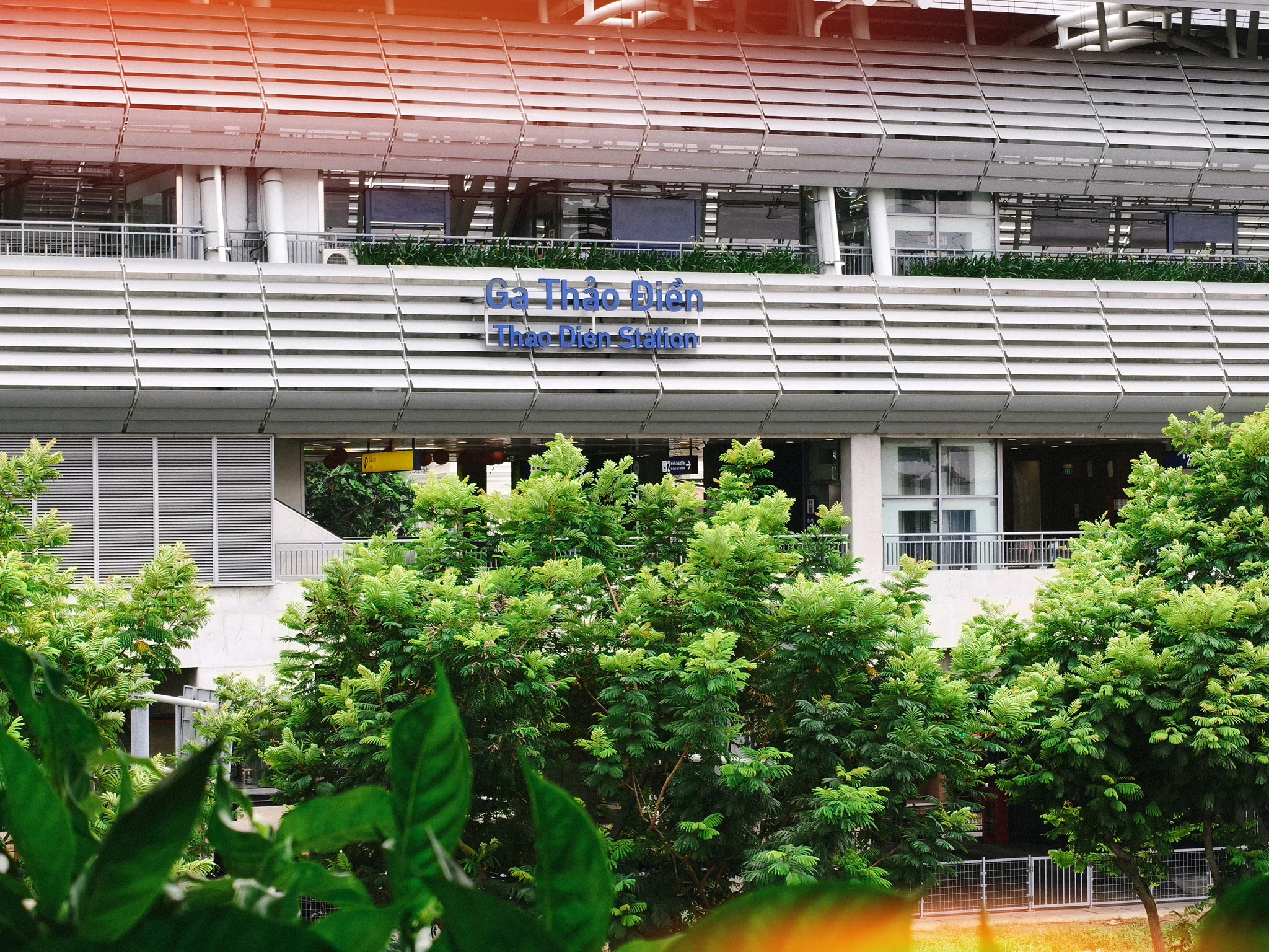 Đánh giá camera OPPO Reno16 F 5G: Pop Cam và bộ công cụ AI biến điện thoại thành studio sáng tạo bỏ túi