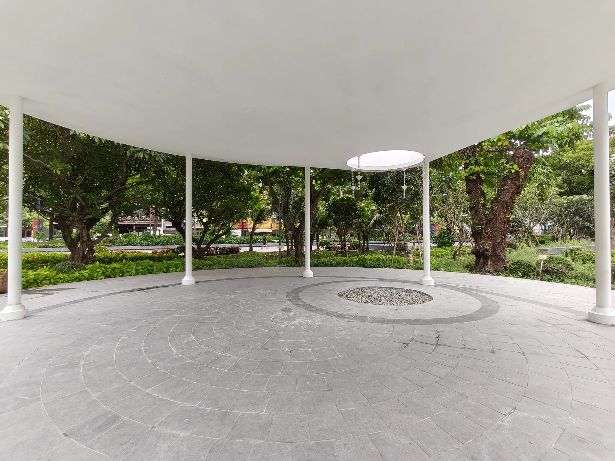 Đánh giá camera OPPO Reno16 F 5G: Pop Cam và bộ công cụ AI biến điện thoại thành studio sáng tạo bỏ túi