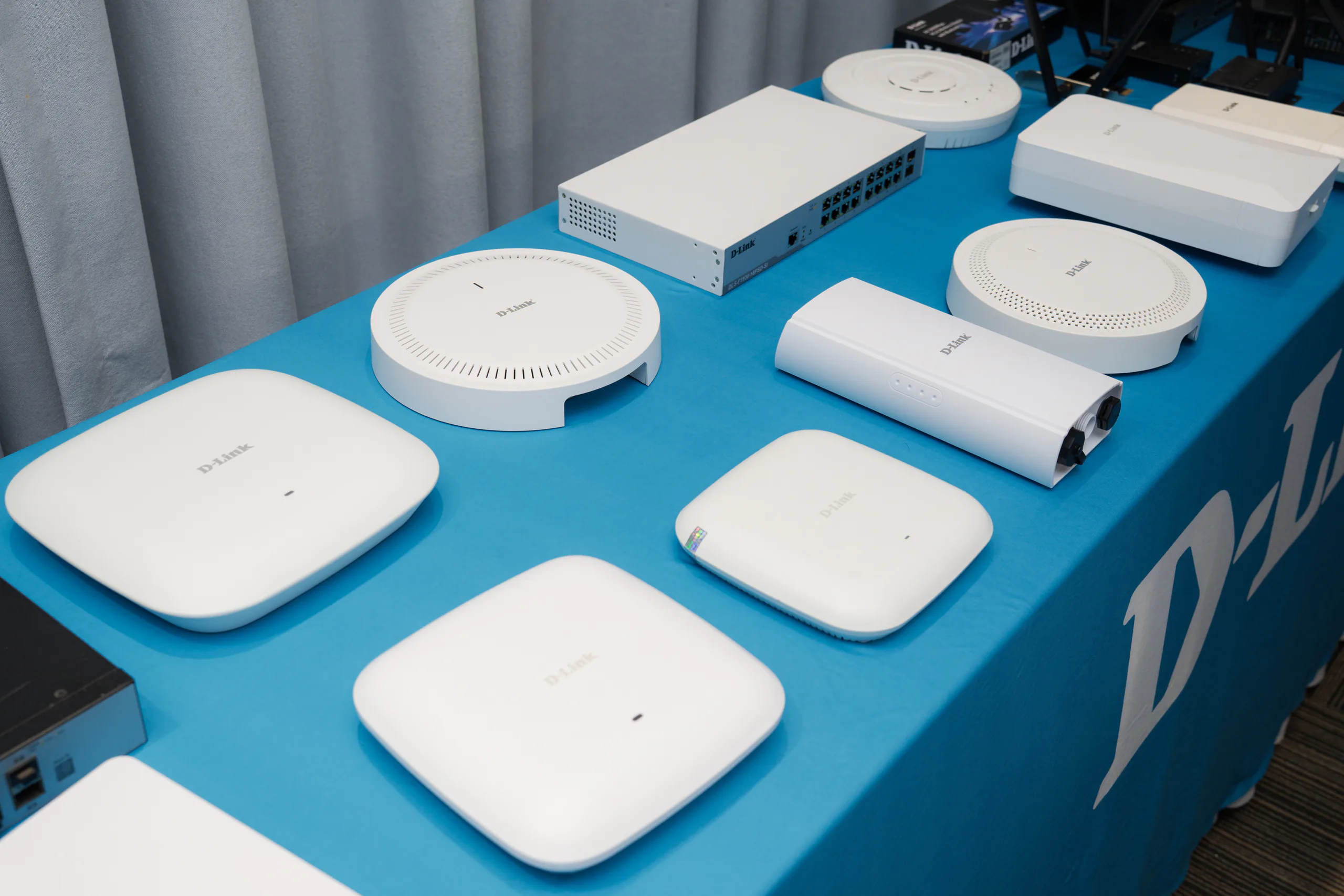 D-Link chọn AD.TEK làm nhà phân phối ủy quyền tại Việt Nam