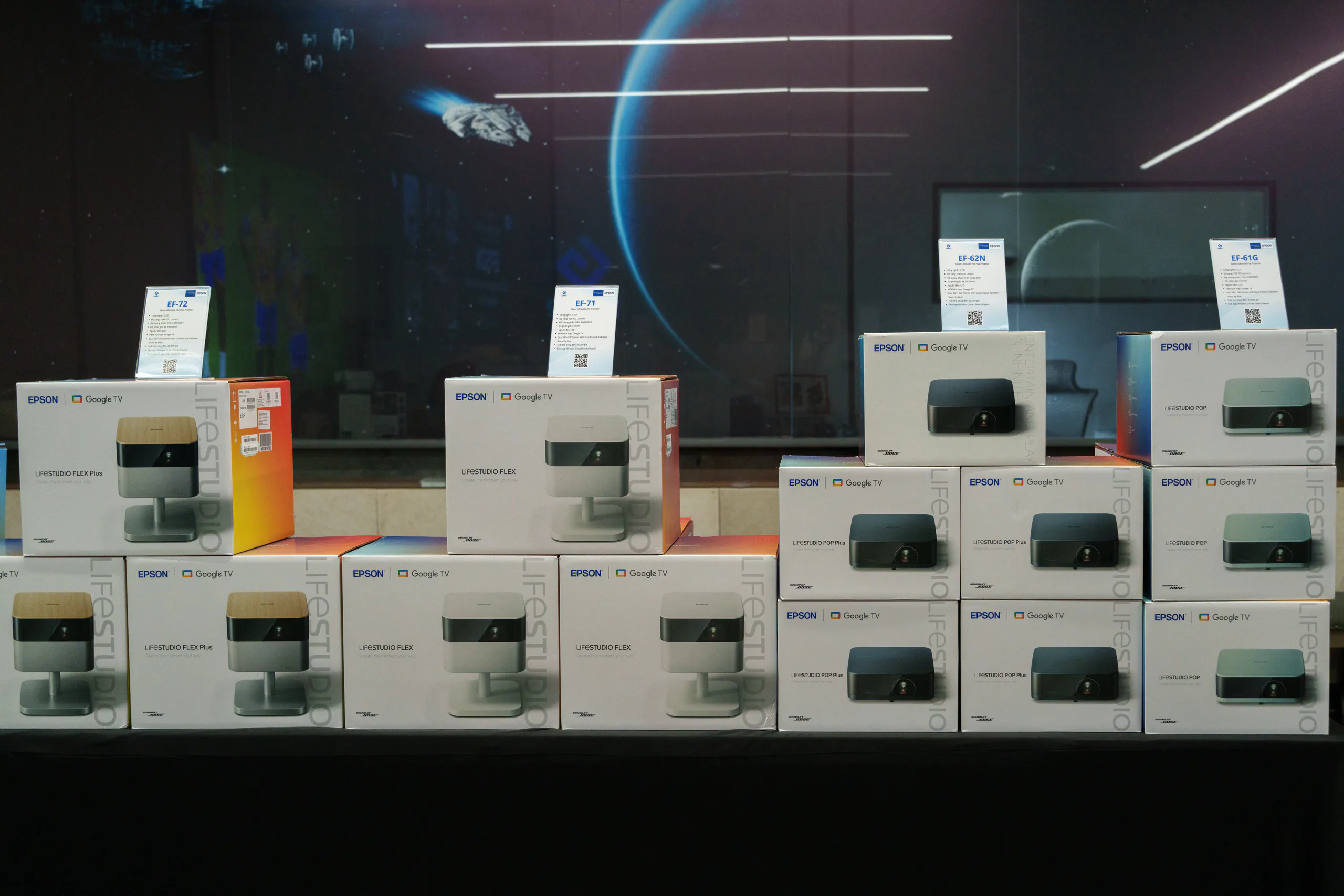 Logico và Tinhte tổ chức workshop trải nghiệm máy chiếu Epson Lifestudio - Không gian giải trí đa dạng cho gia đình
