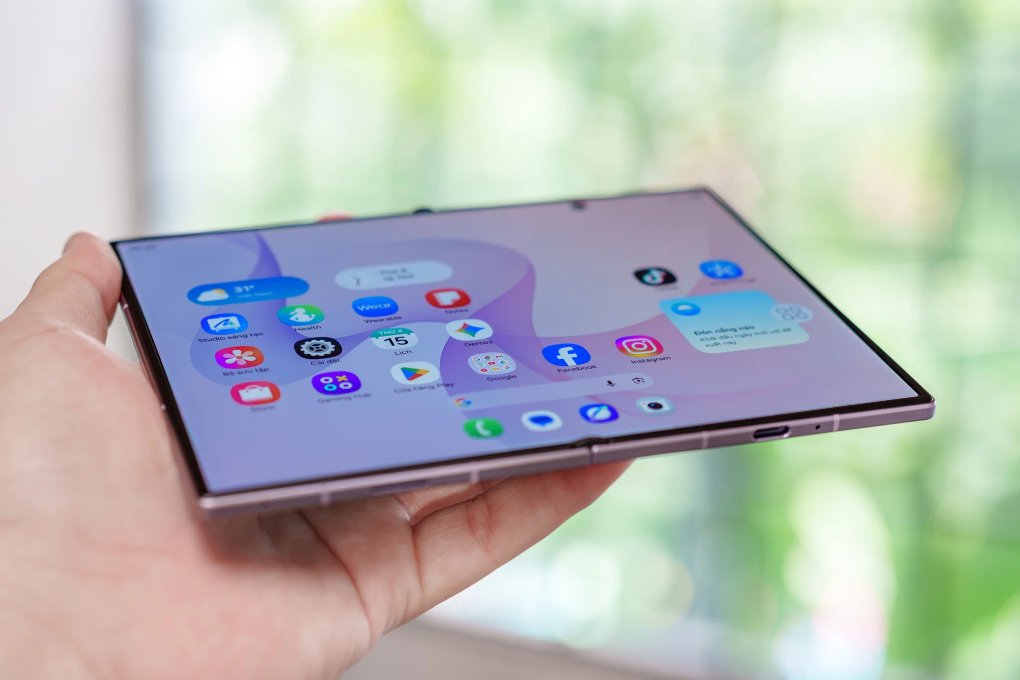 Galaxy Z Fold8 với thiết kế và tỷ lệ màn hình mới, lý tưởng cho tín đồ đọc sách, xem ảnh và lướt mạng