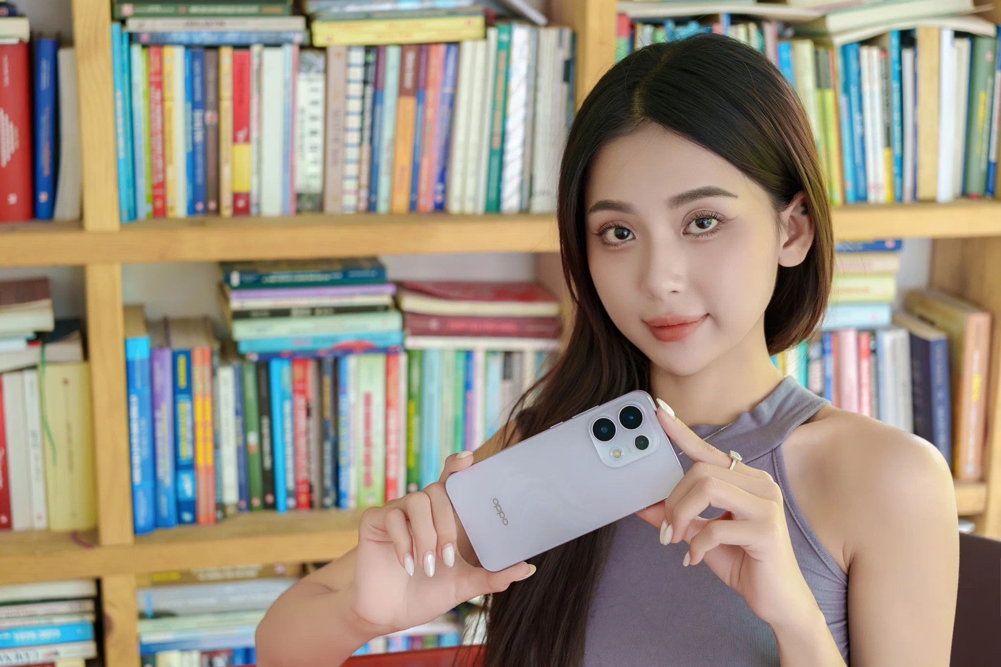 Mở hộp OPPO Reno16 F 5G: Thiết kế cá tính, camera AI đậm chất Gen Z và hiệu năng tốt cho mọi nhu cầu