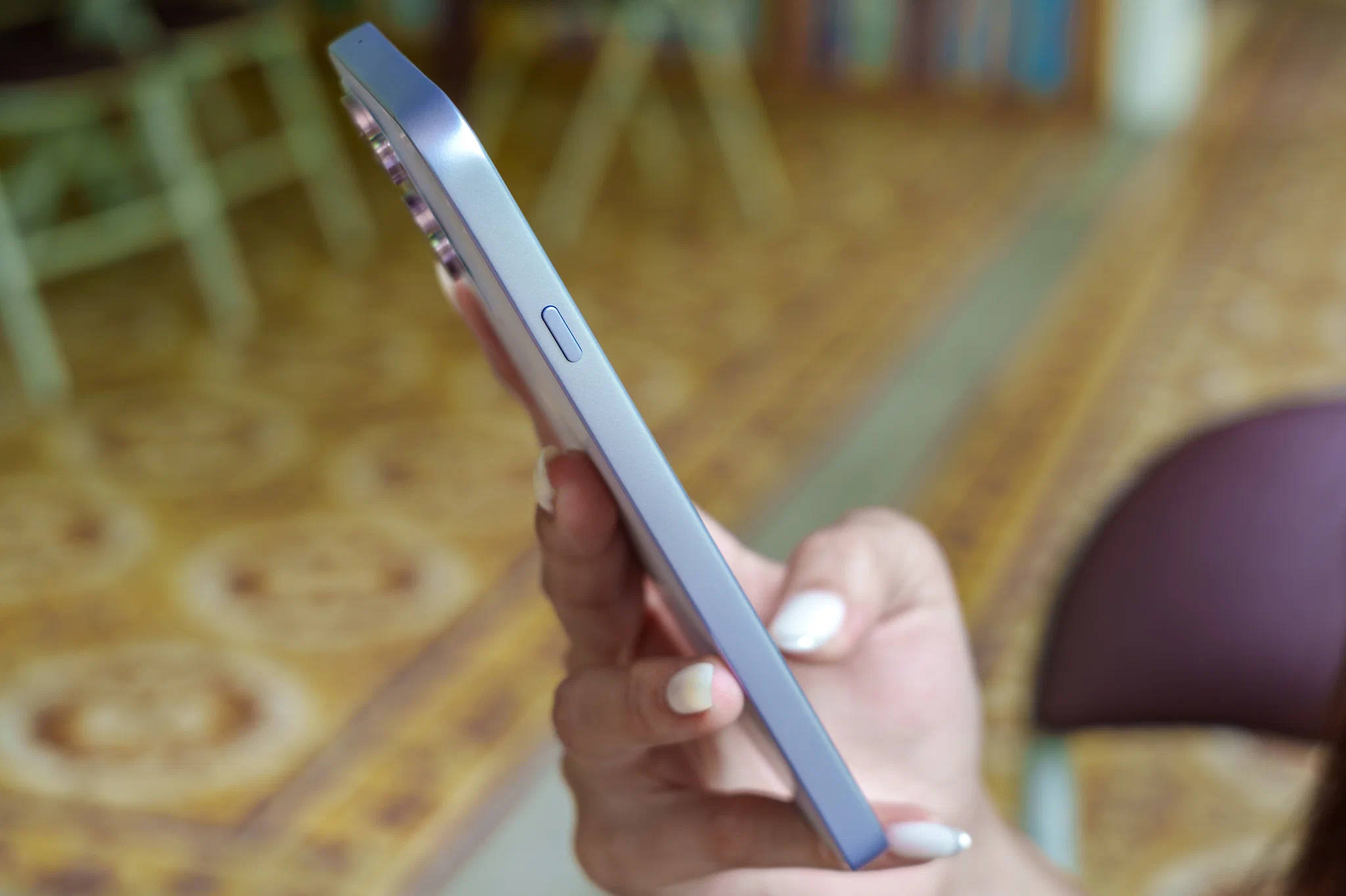 Mở hộp OPPO Reno16 F 5G: Thiết kế cá tính, camera AI đậm chất Gen Z và hiệu năng tốt cho mọi nhu cầu