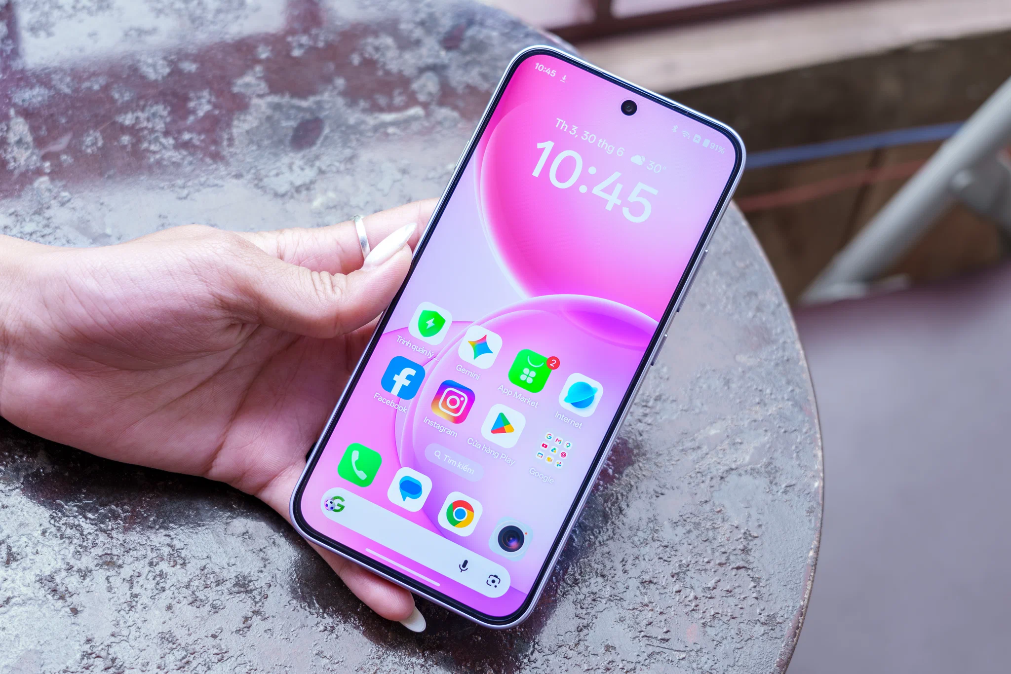 Mở hộp OPPO Reno16 F 5G: Thiết kế cá tính, camera AI đậm chất Gen Z và hiệu năng tốt cho mọi nhu cầu