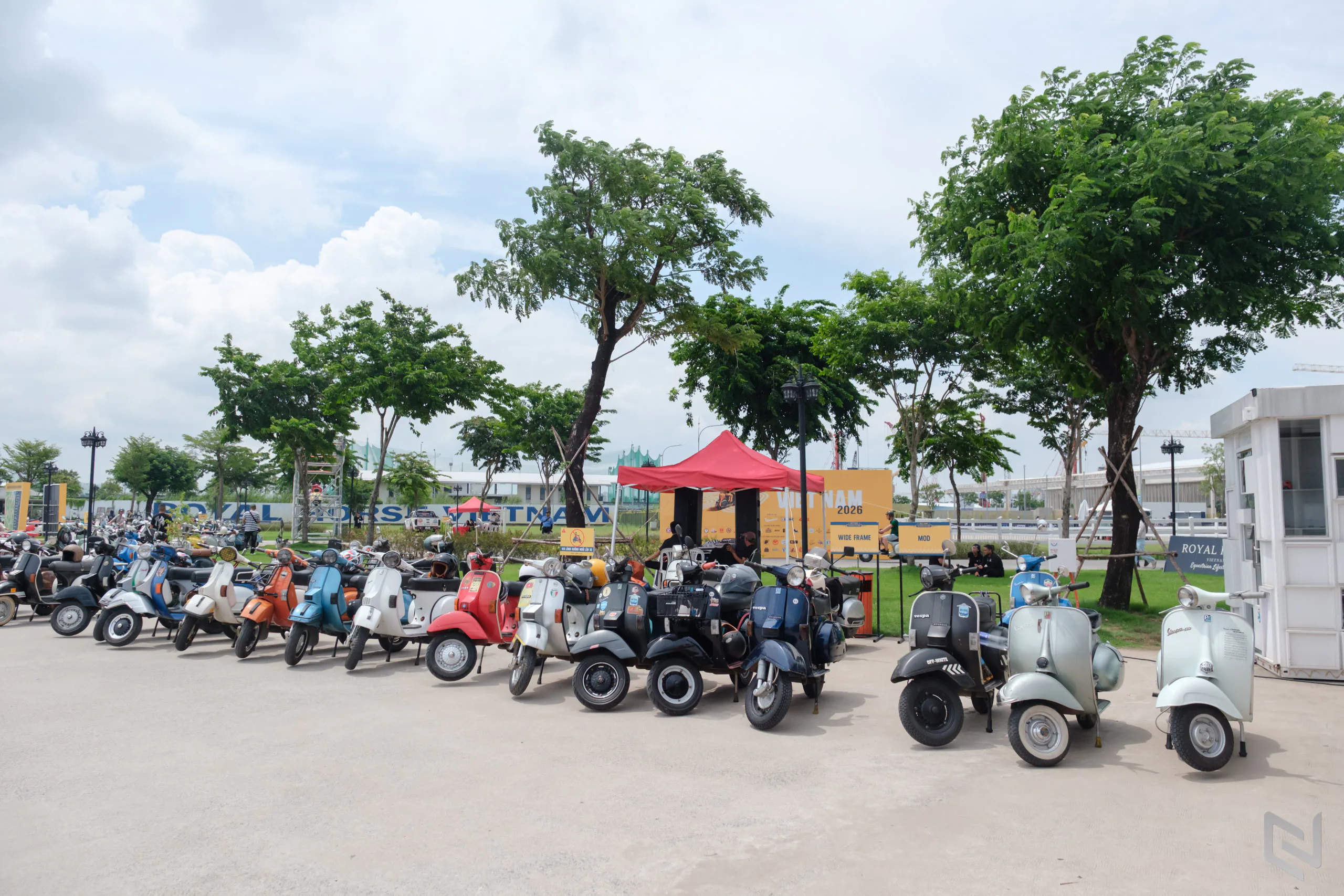 Piaggio Việt Nam cùng cộng đồng Vespisti lan tỏa di sản Vespa tại Vietnam Scooters Fest 2026